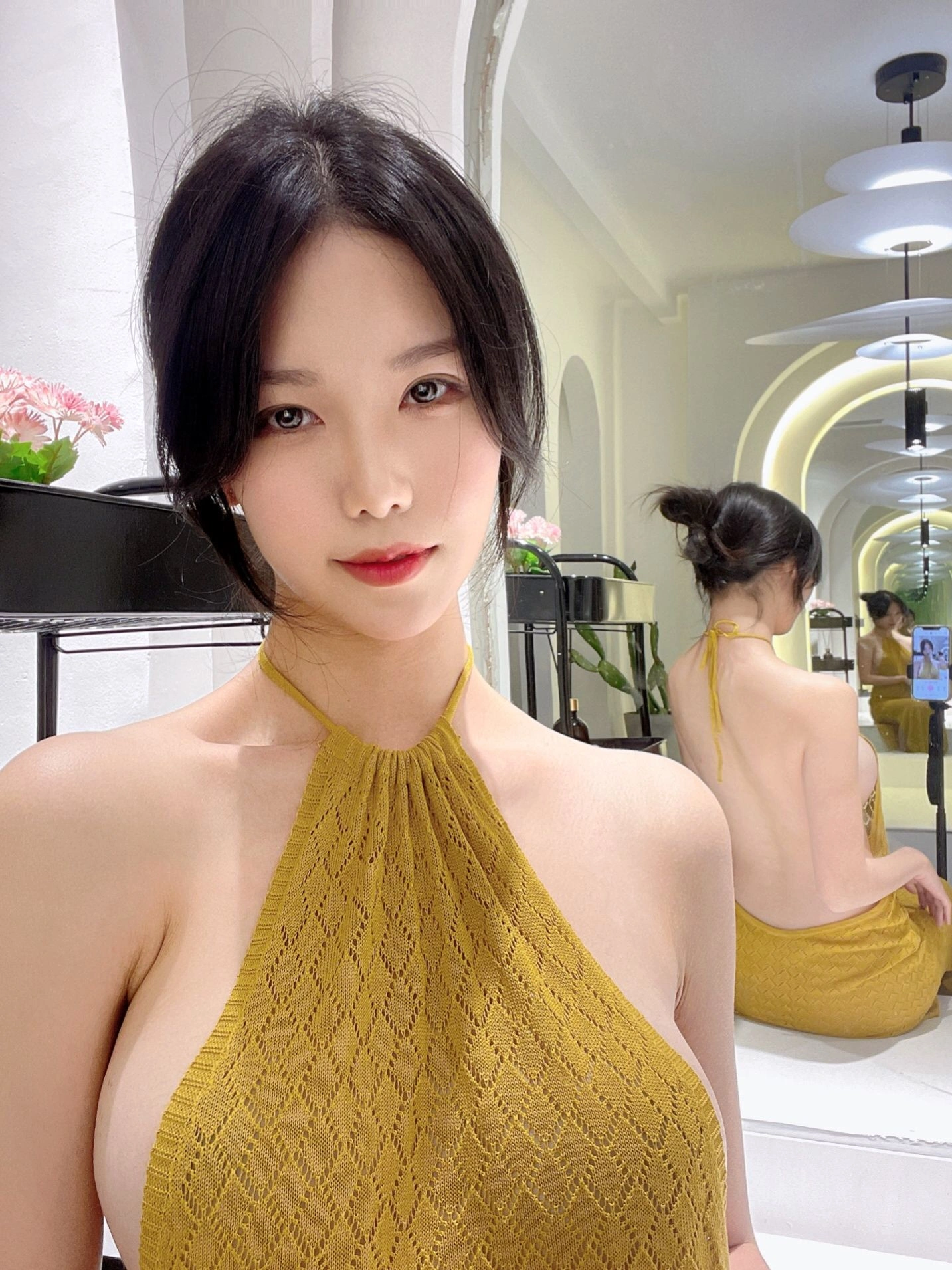 雲林深夜車模美照 – 優雅魅力街拍實錄珍藏 - 89