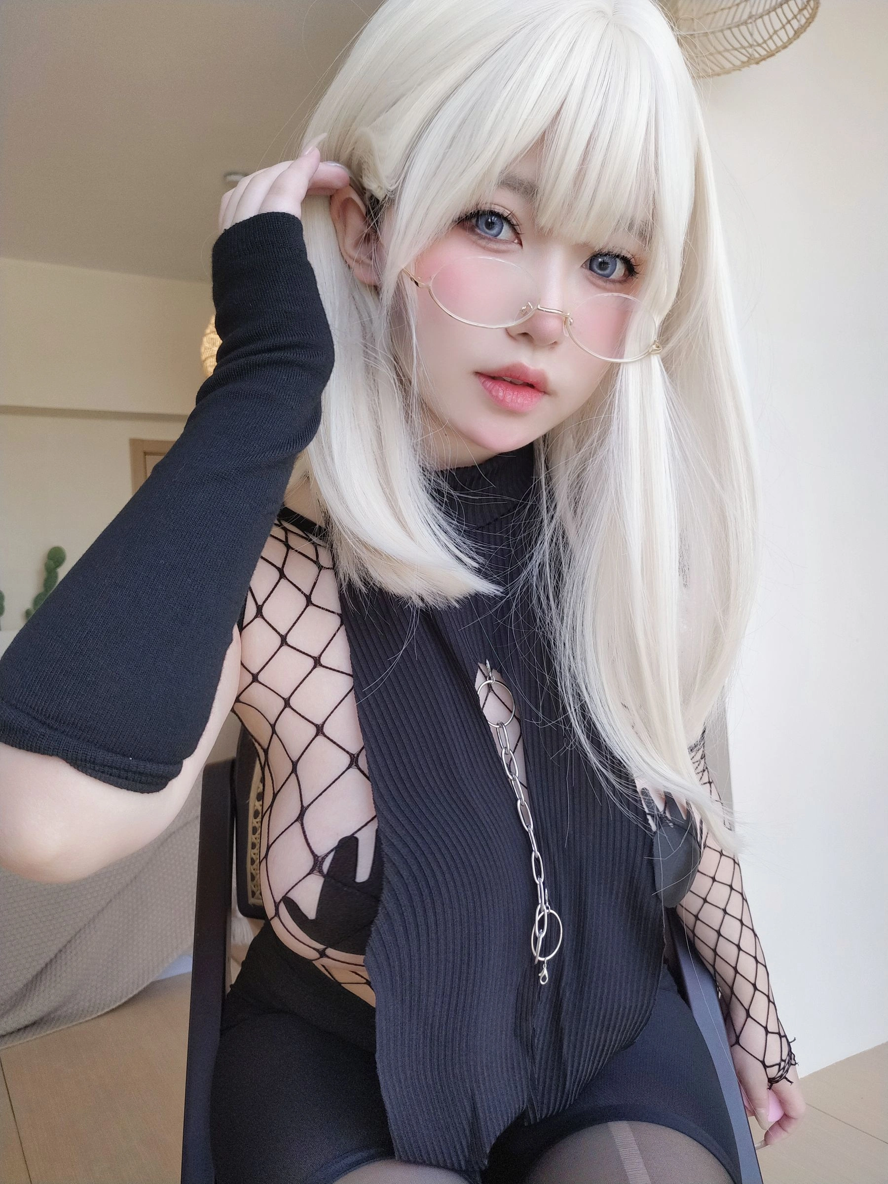 苗慄深夜車模美照 – 時尚魅力自然光實錄獨家 - 7