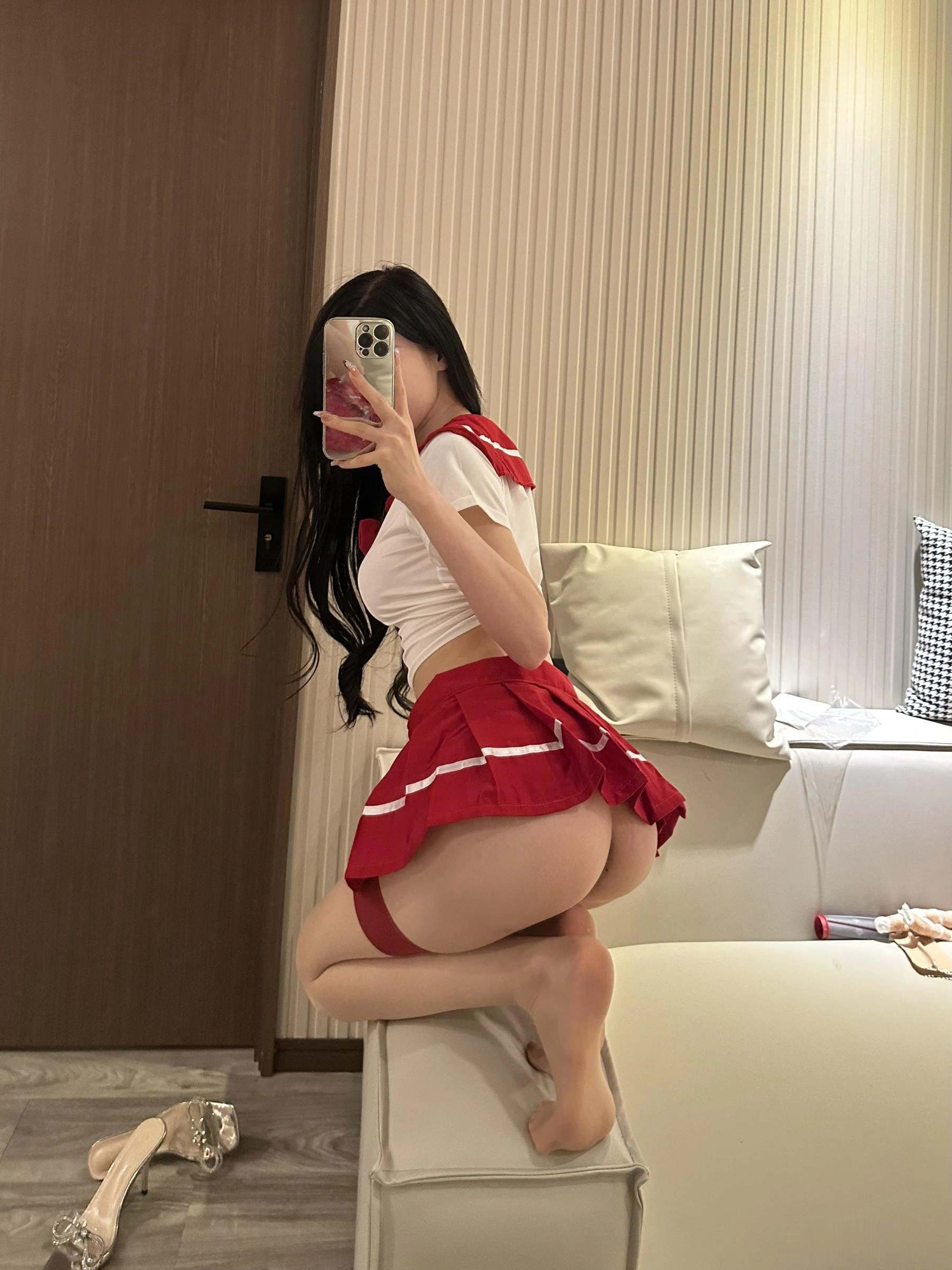 網紅高貴街拍寫真 – 秋楓溫柔風格展現精選 - 2