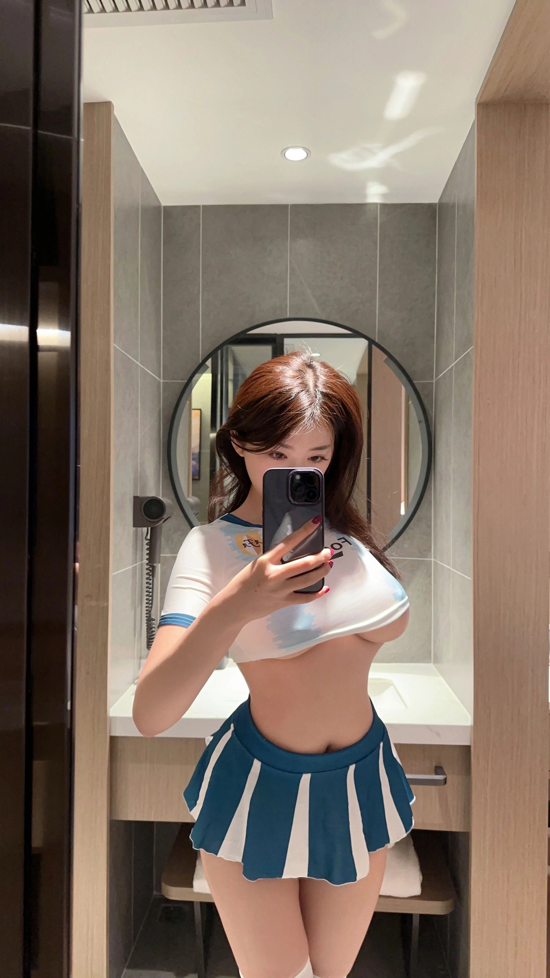 台中午後護士美照 – 清純魅力街拍實錄精選 - 6