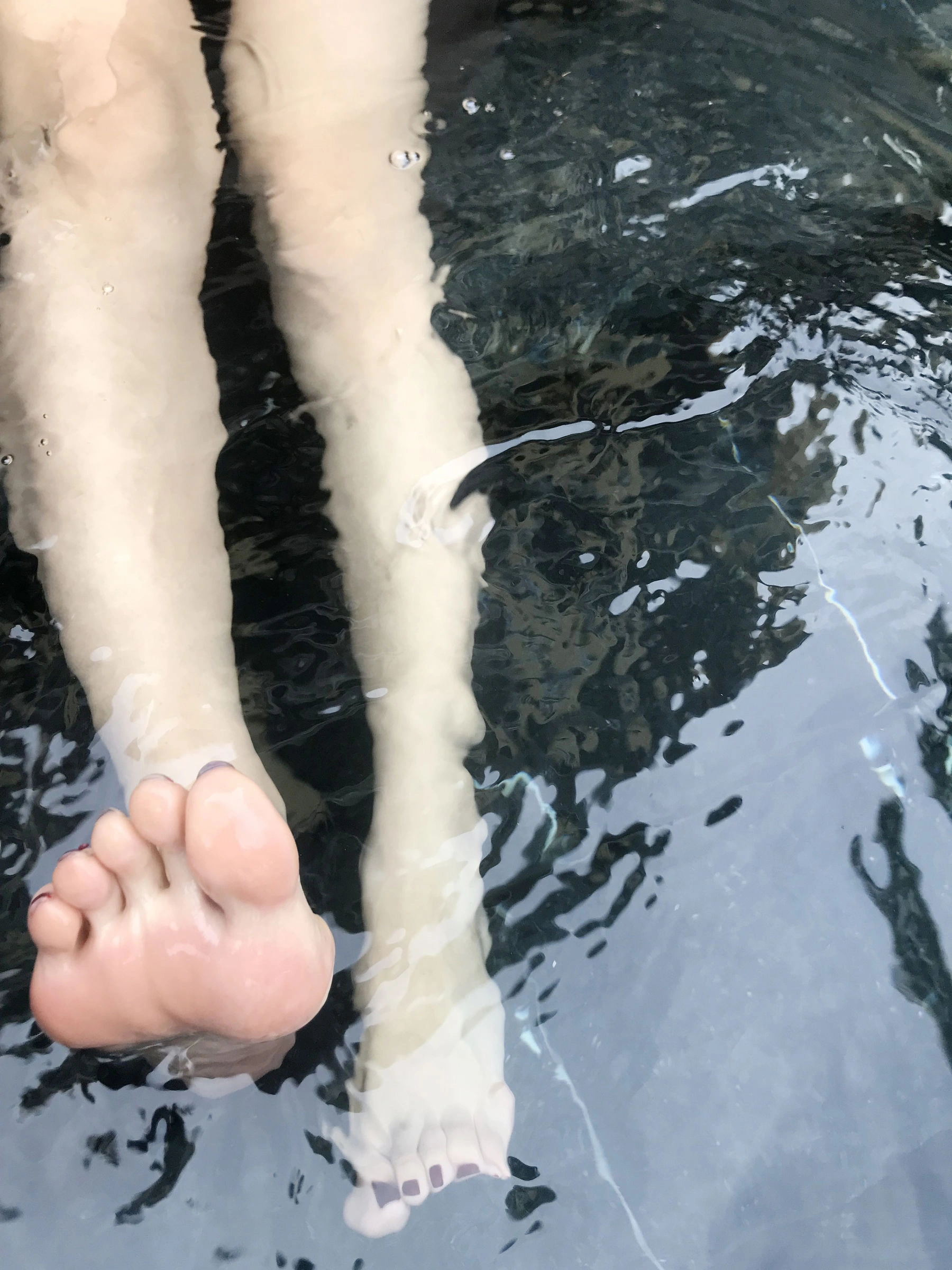 浪漫時刻車模戶外寫真 – 雨季魅惑風採再現獨家 - 2