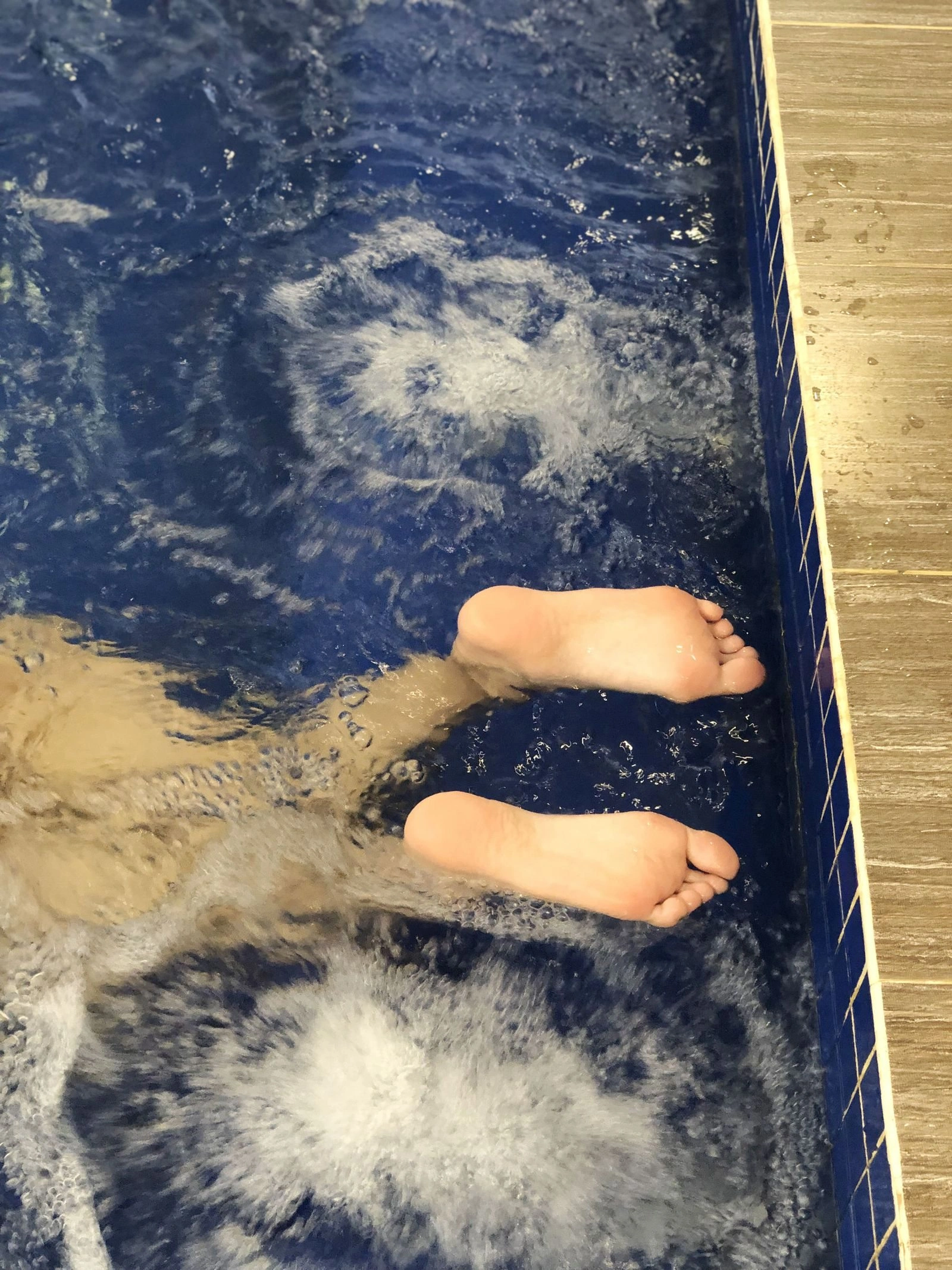 浪漫時刻車模戶外寫真 – 雨季魅惑風採再現獨家 - 39