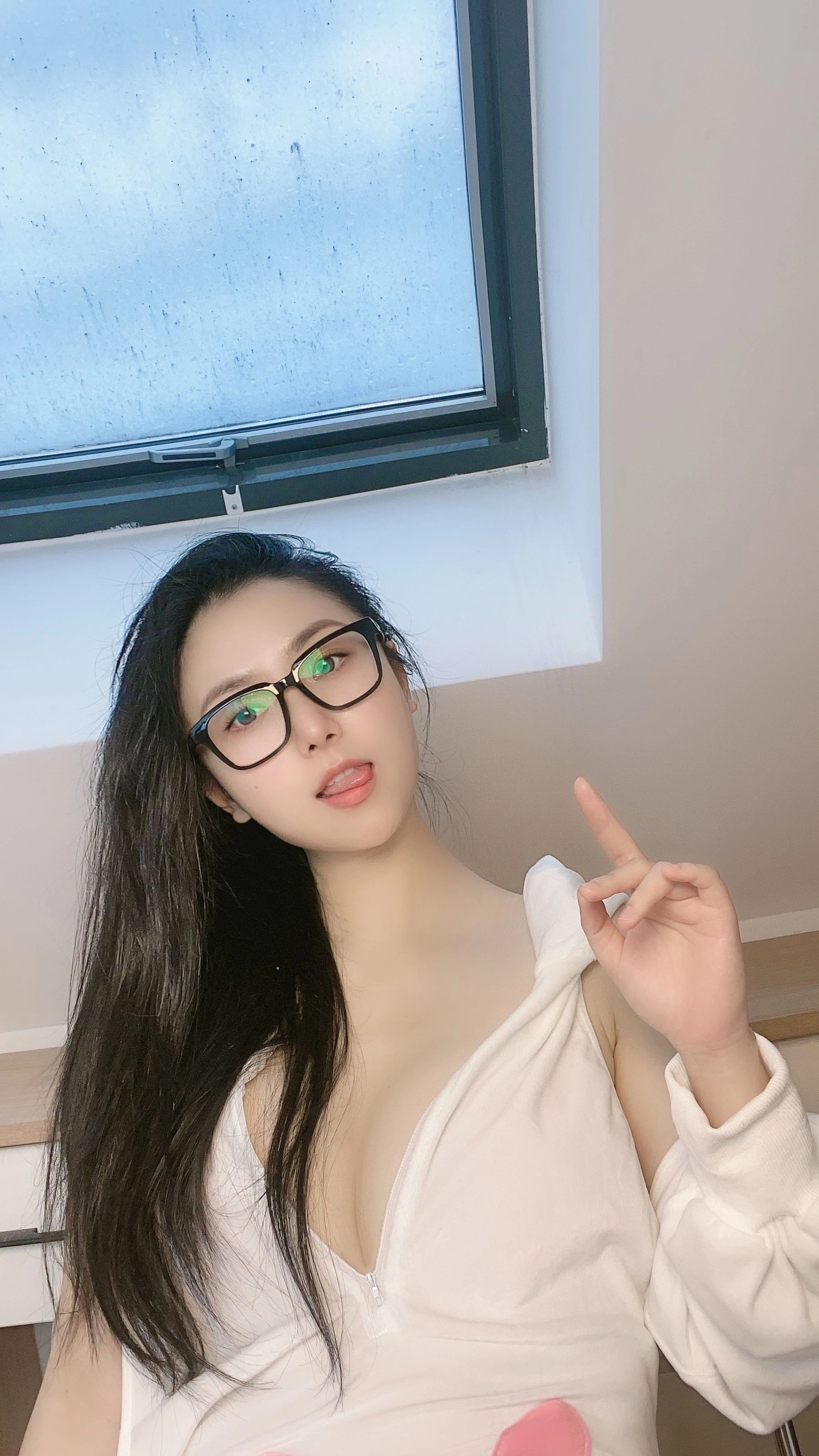 深夜台北校花寫真精選 – 知性攝影棚活力完美融合獨家 - 9