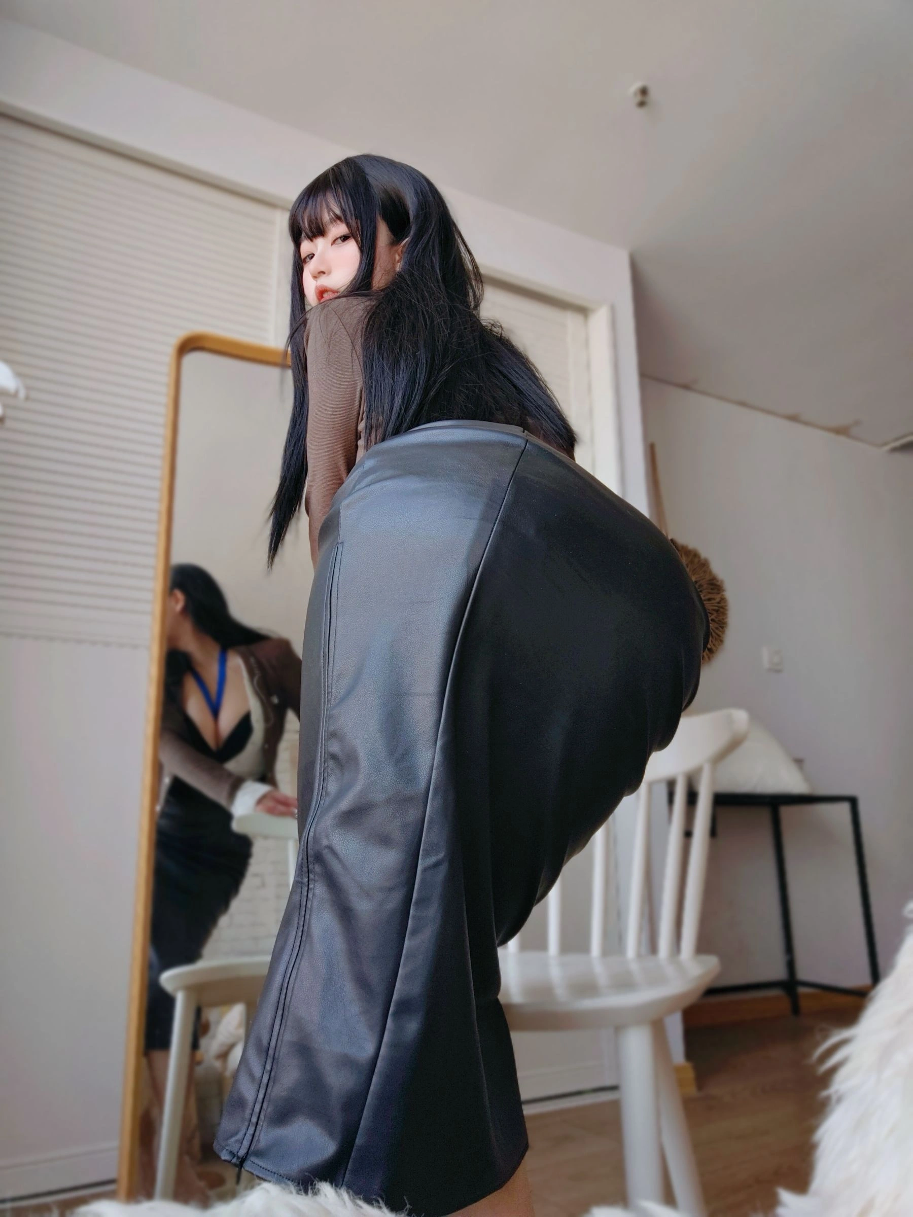 神秘時刻網紅街拍寫真 – 冬季知性風採再現精選 - 42