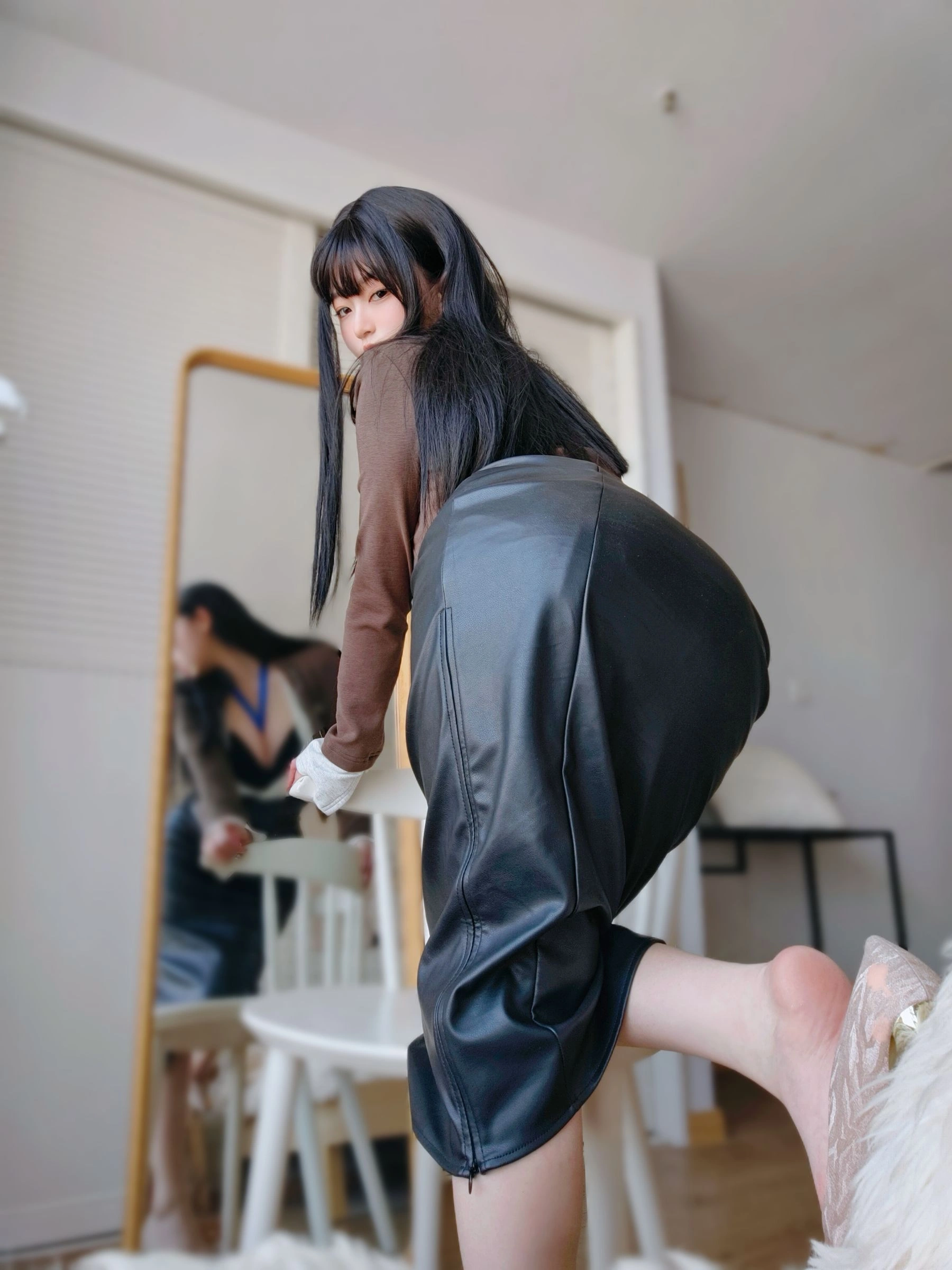神秘時刻網紅街拍寫真 – 冬季知性風採再現精選 - 47