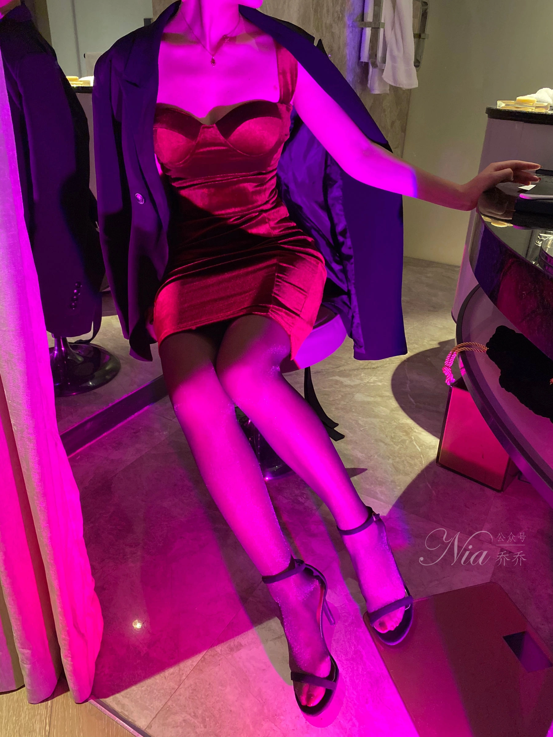 夏日限定嫩模火辣寫真集 – 室內奔放瞬間捕捉獨家 - 74