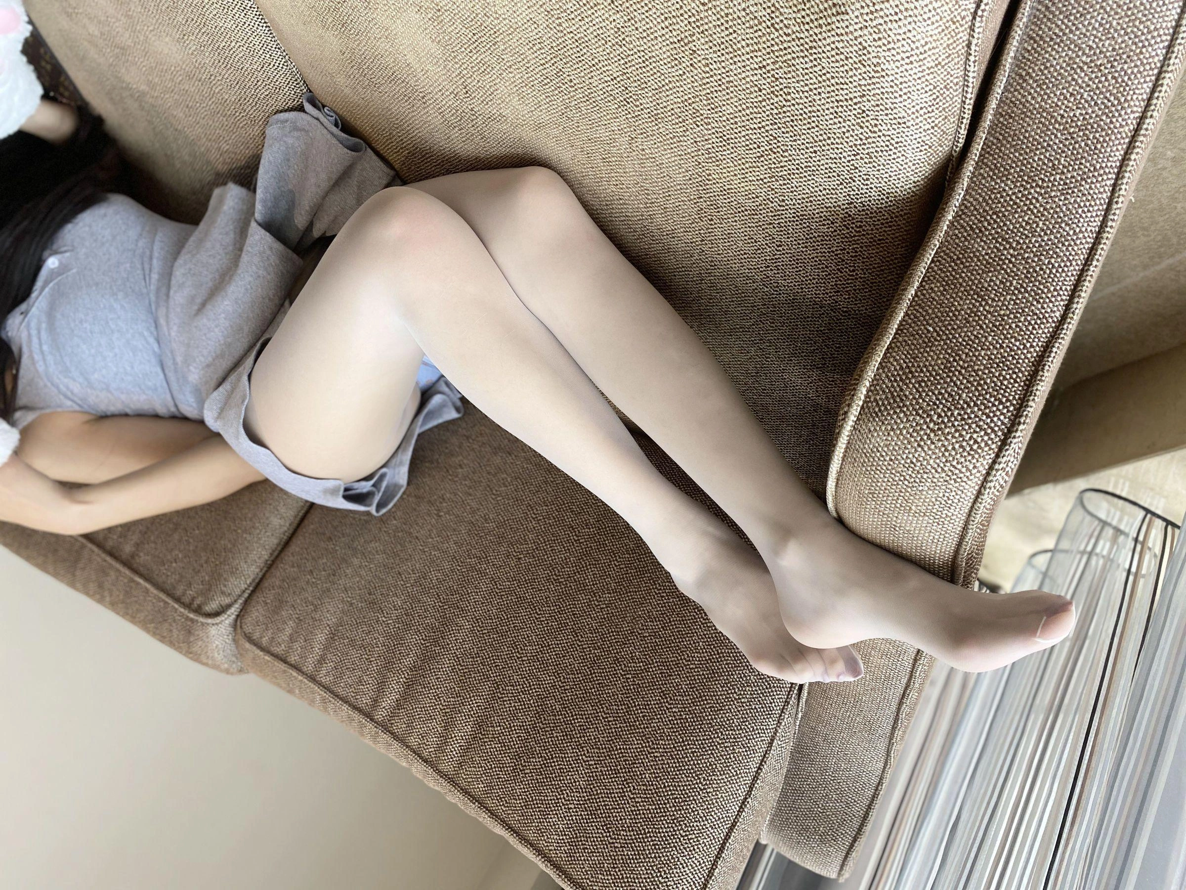 優雅時刻主播街拍寫真 – 晴日高貴風採再現獨家 - 32