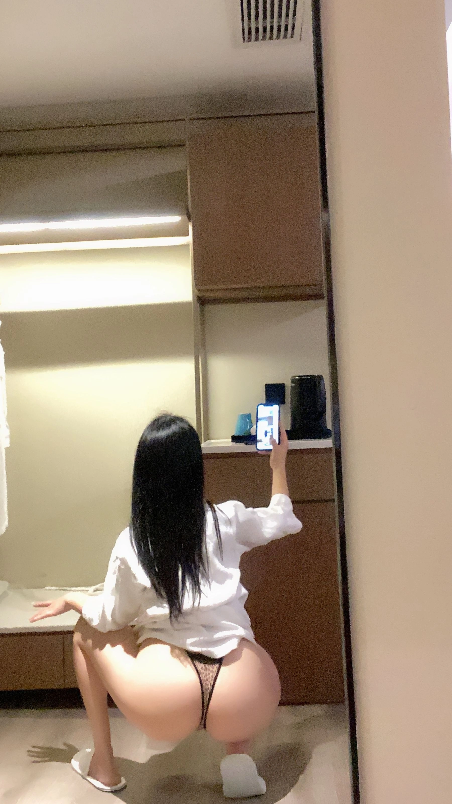 台中夜晚空姐美照 – 火辣魅力攝影棚實錄珍藏 - 2