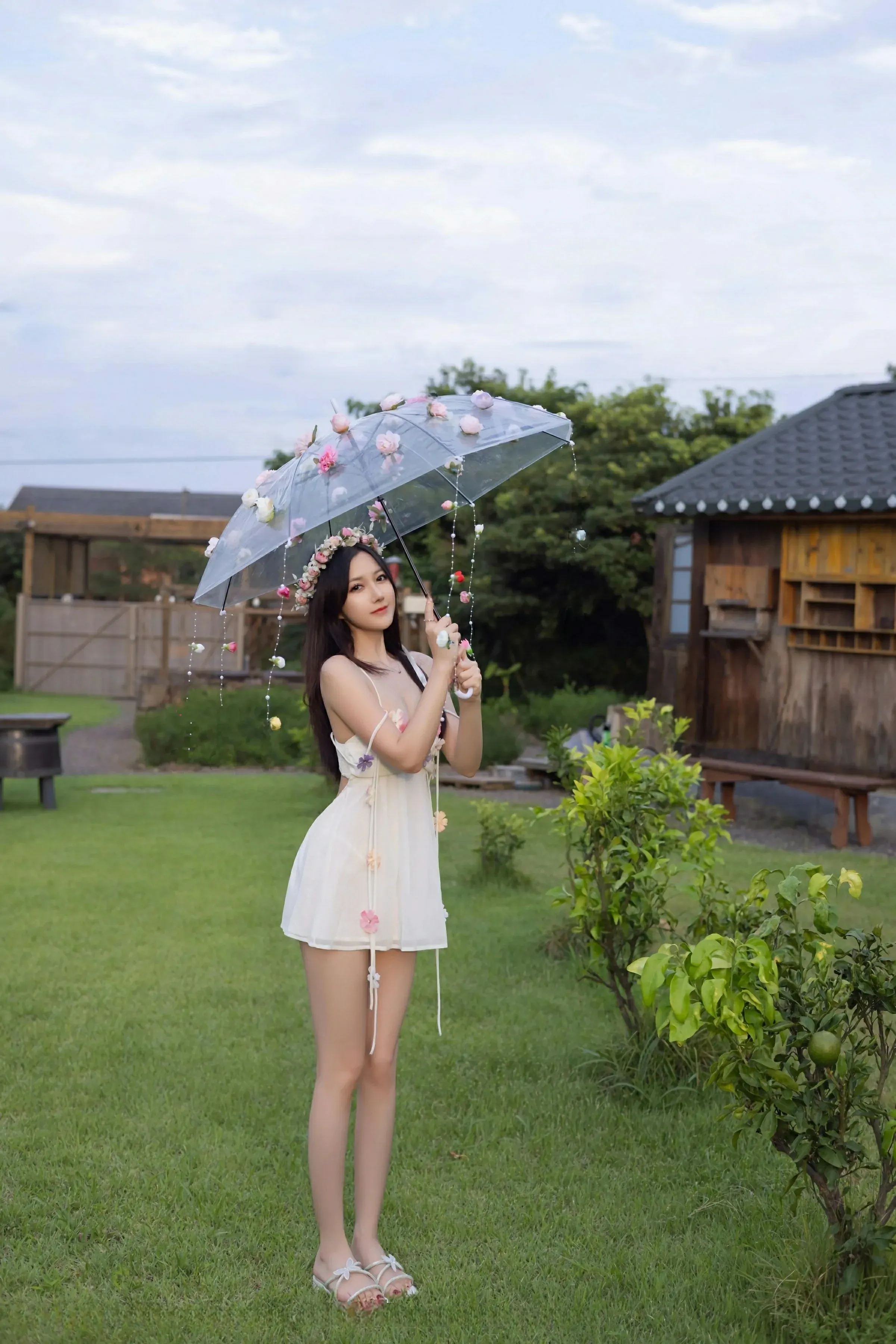 夏季限定校花性感寫真集 – 街拍神秘瞬間捕捉獨家 - 54