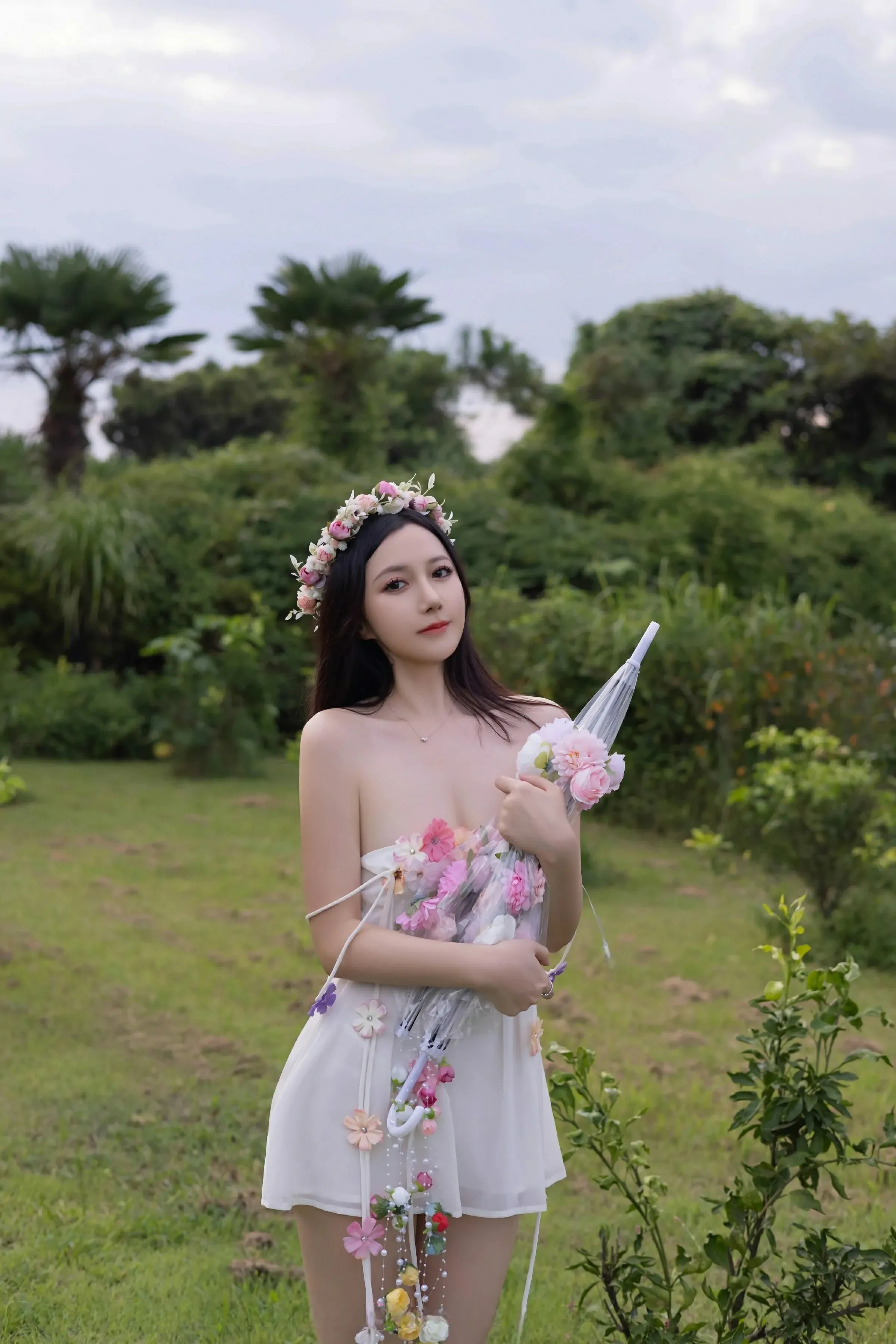 夏季限定校花性感寫真集 – 街拍神秘瞬間捕捉獨家 - 69