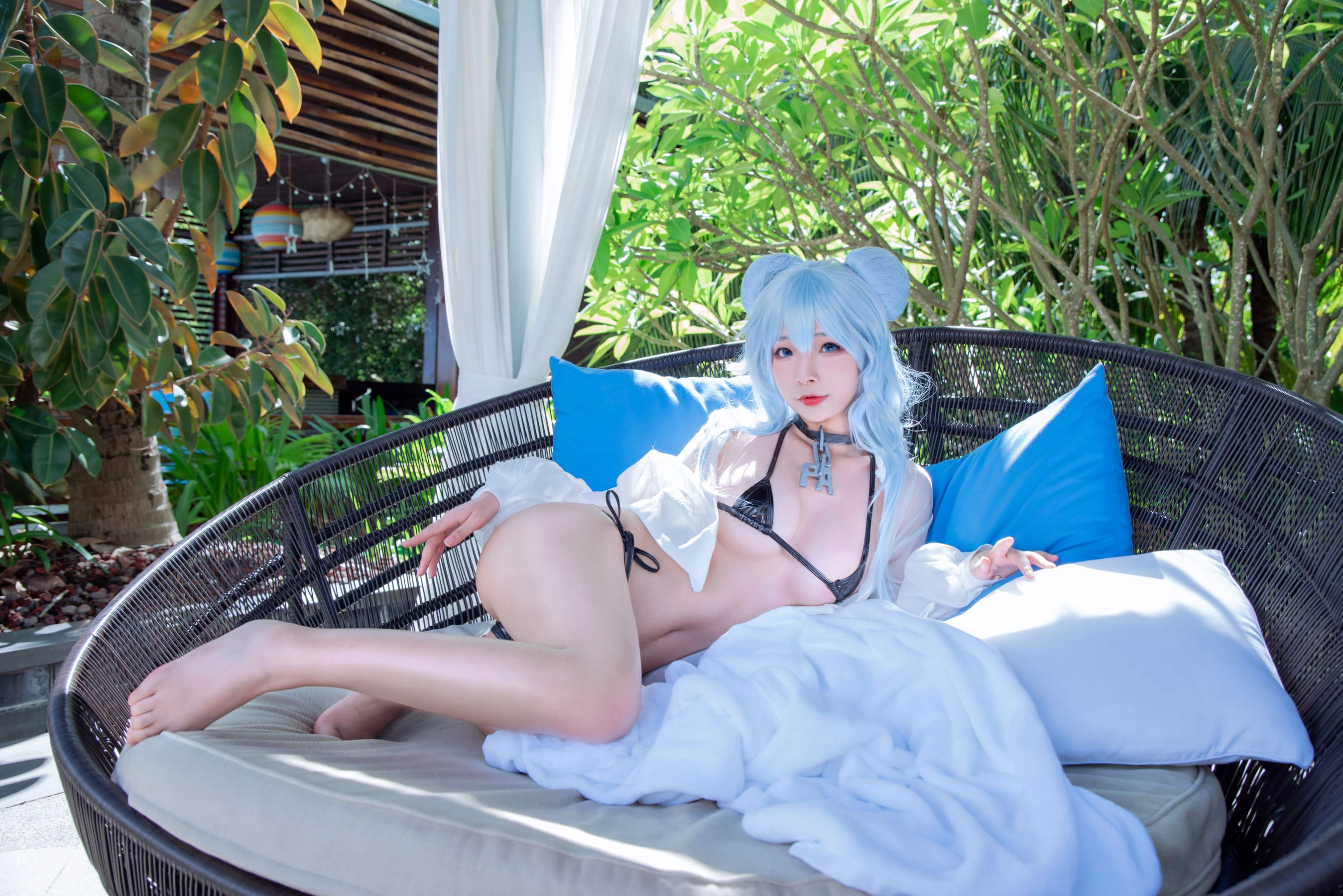 俏皮時刻空姐街拍寫真 – 夏季性感風採再現獨家 - 4