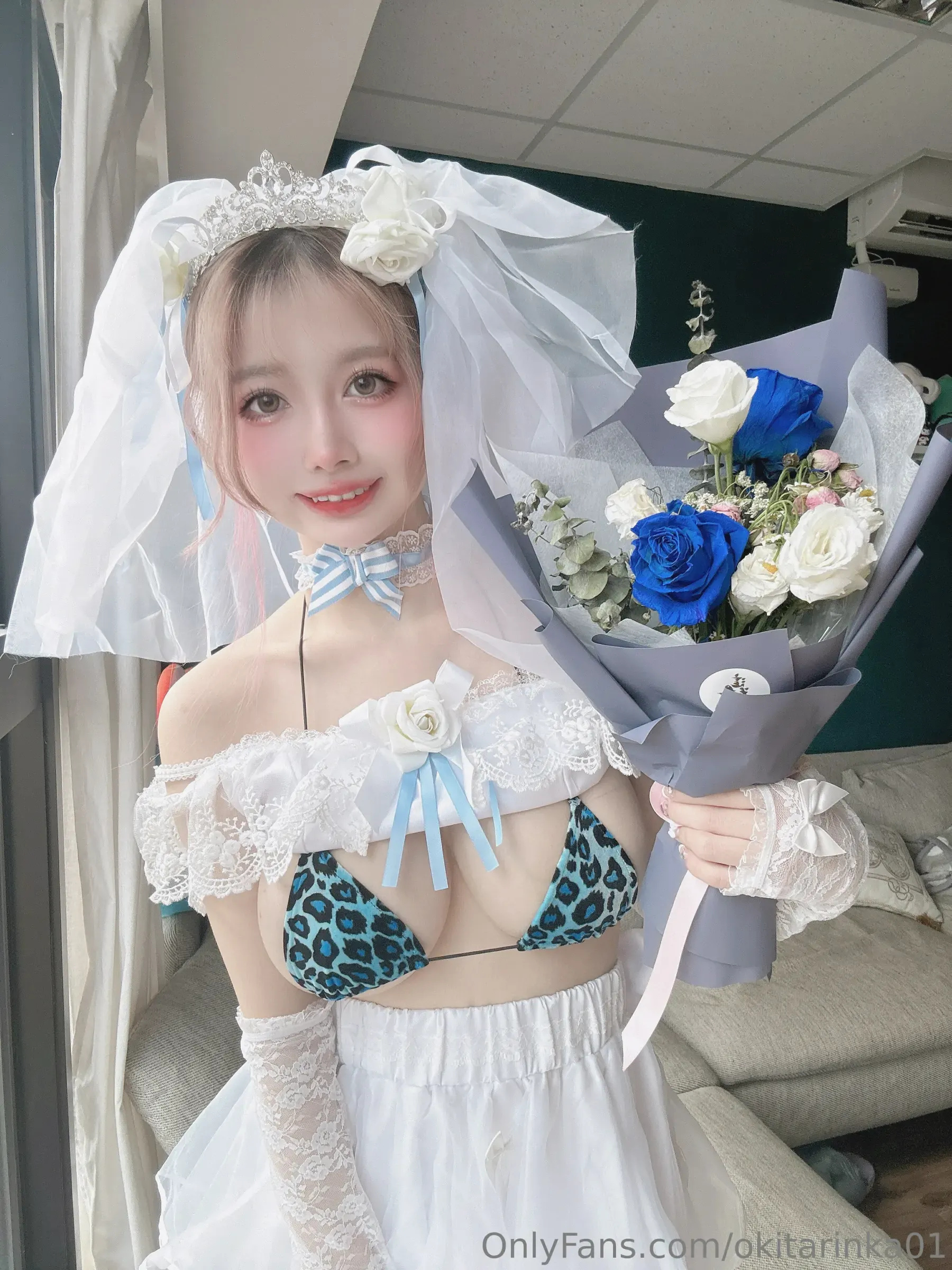 苗慄正午空姐美照 – 時尚魅力夜景實錄典藏 - 4