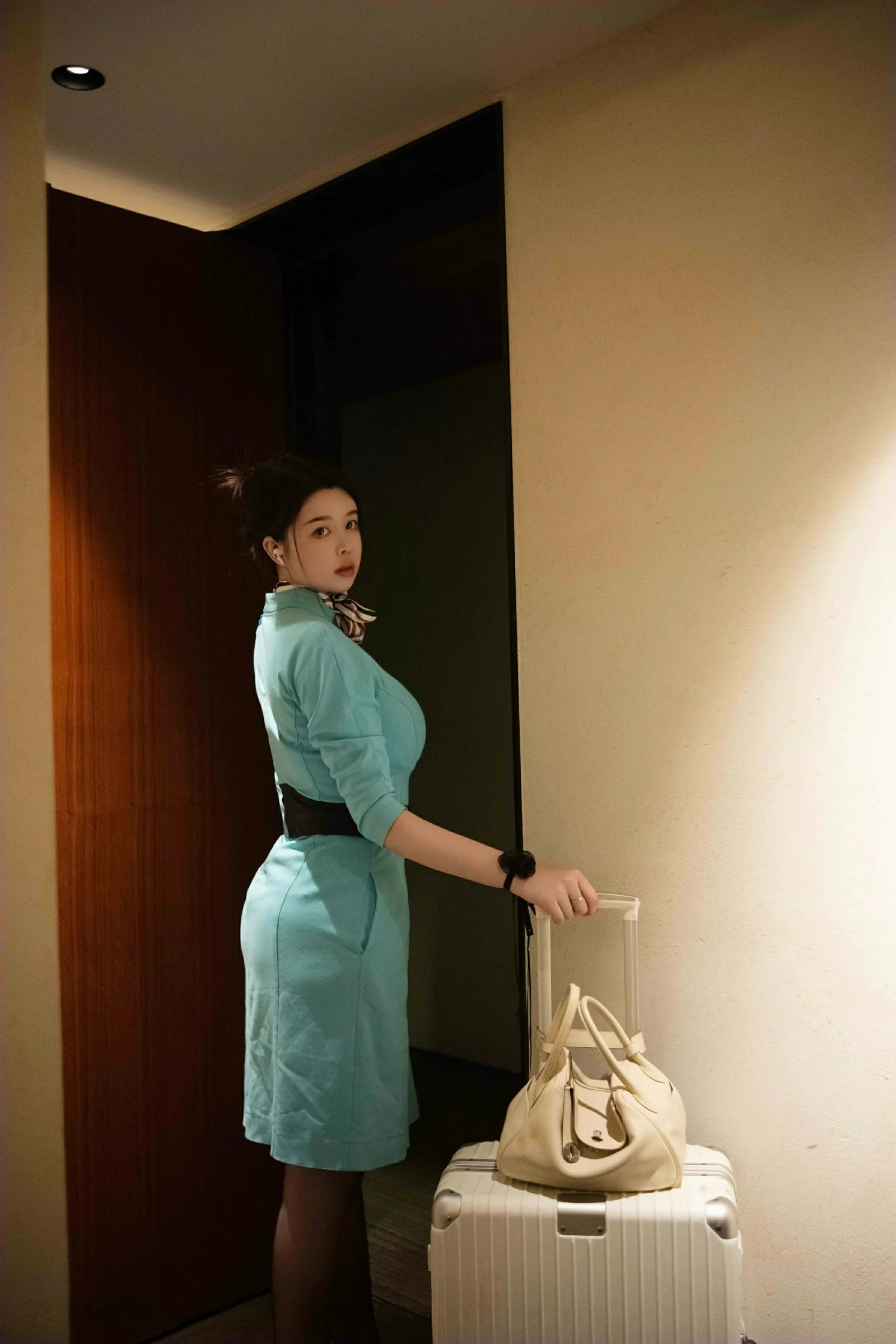 校花甜美海邊寫真 – 秋楓俏皮風格展現獨家 - 4
