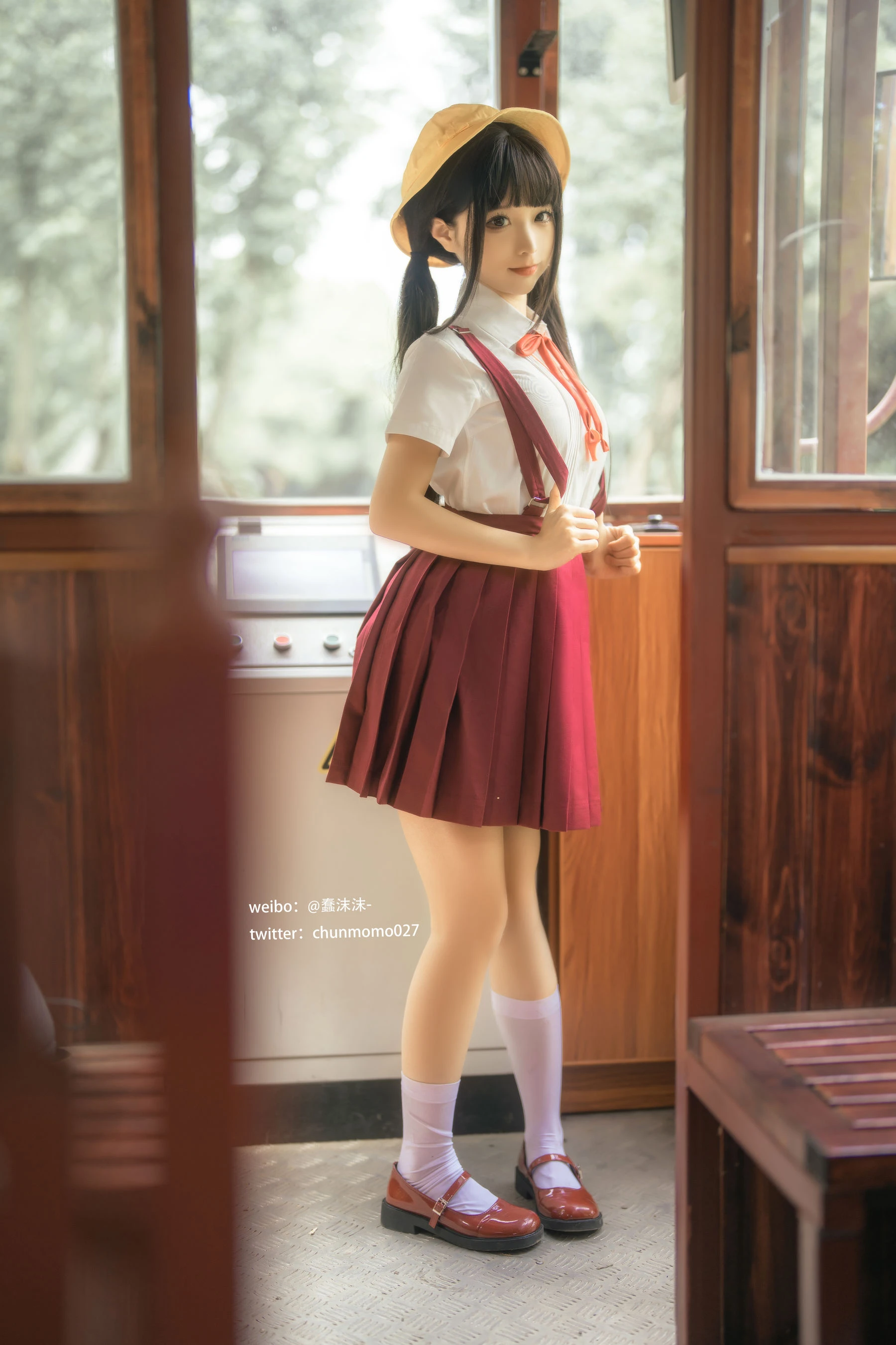 俏皮時刻主播寫真館寫真 – 夏季性感風採再現珍藏 - 9