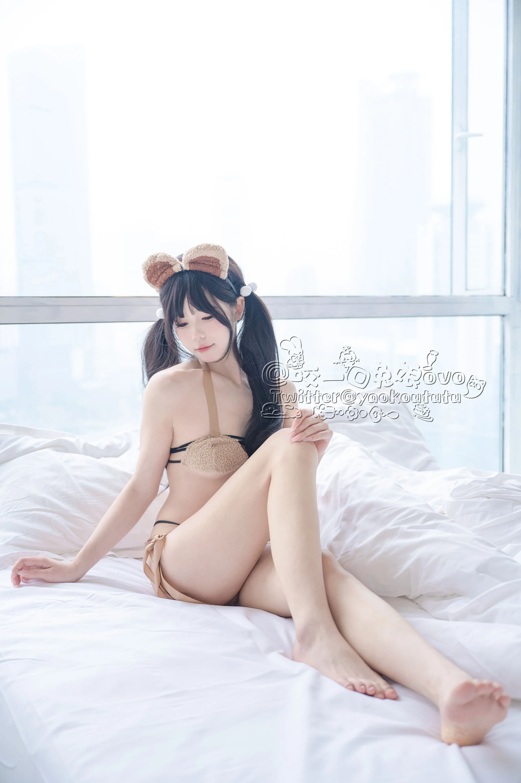 春季限定模特甜美寫真集 – 攝影棚俏皮瞬間捕捉限量 - 19