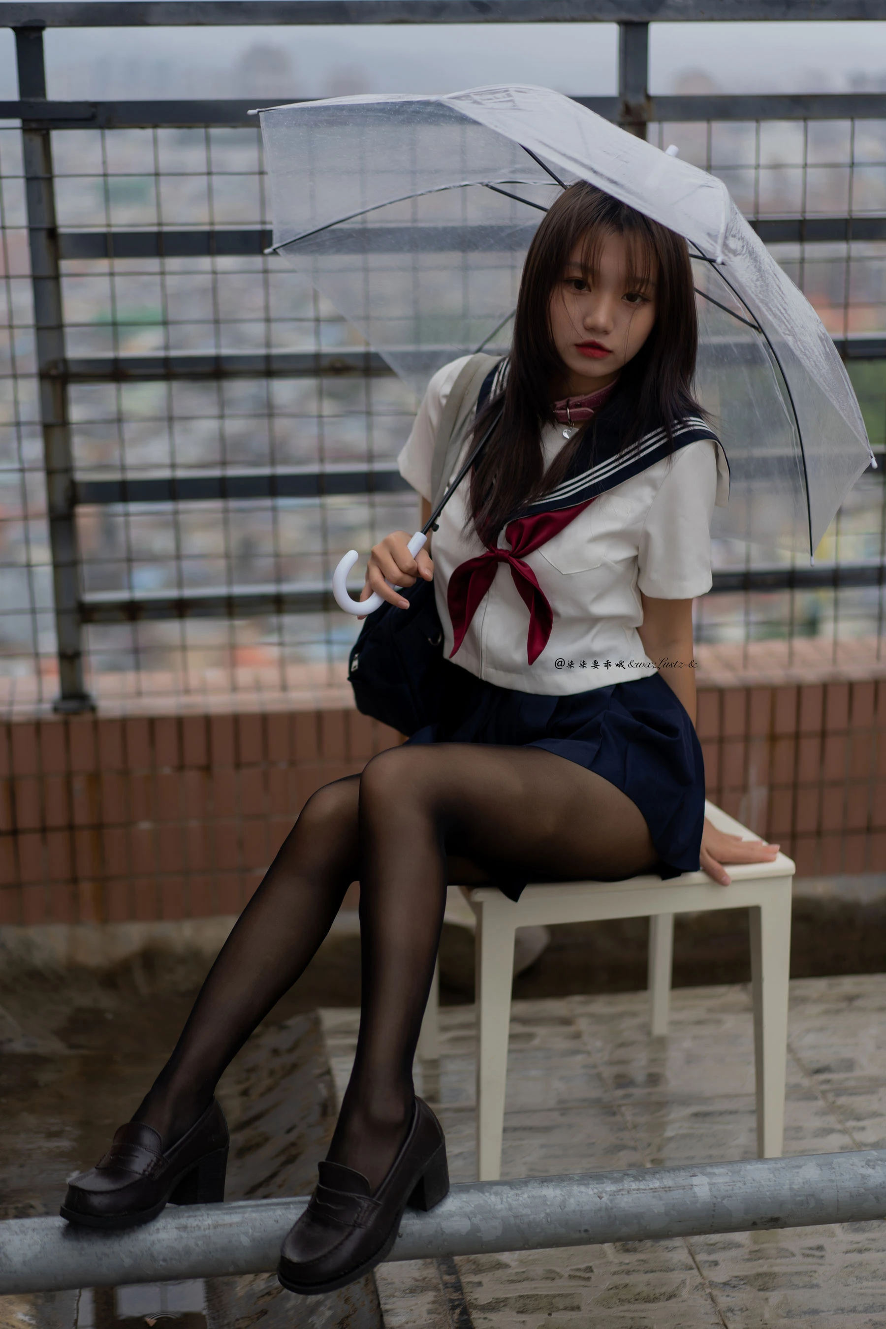 模特活潑寫真館寫真 – 夏季靜謐風格展現典藏 - 11