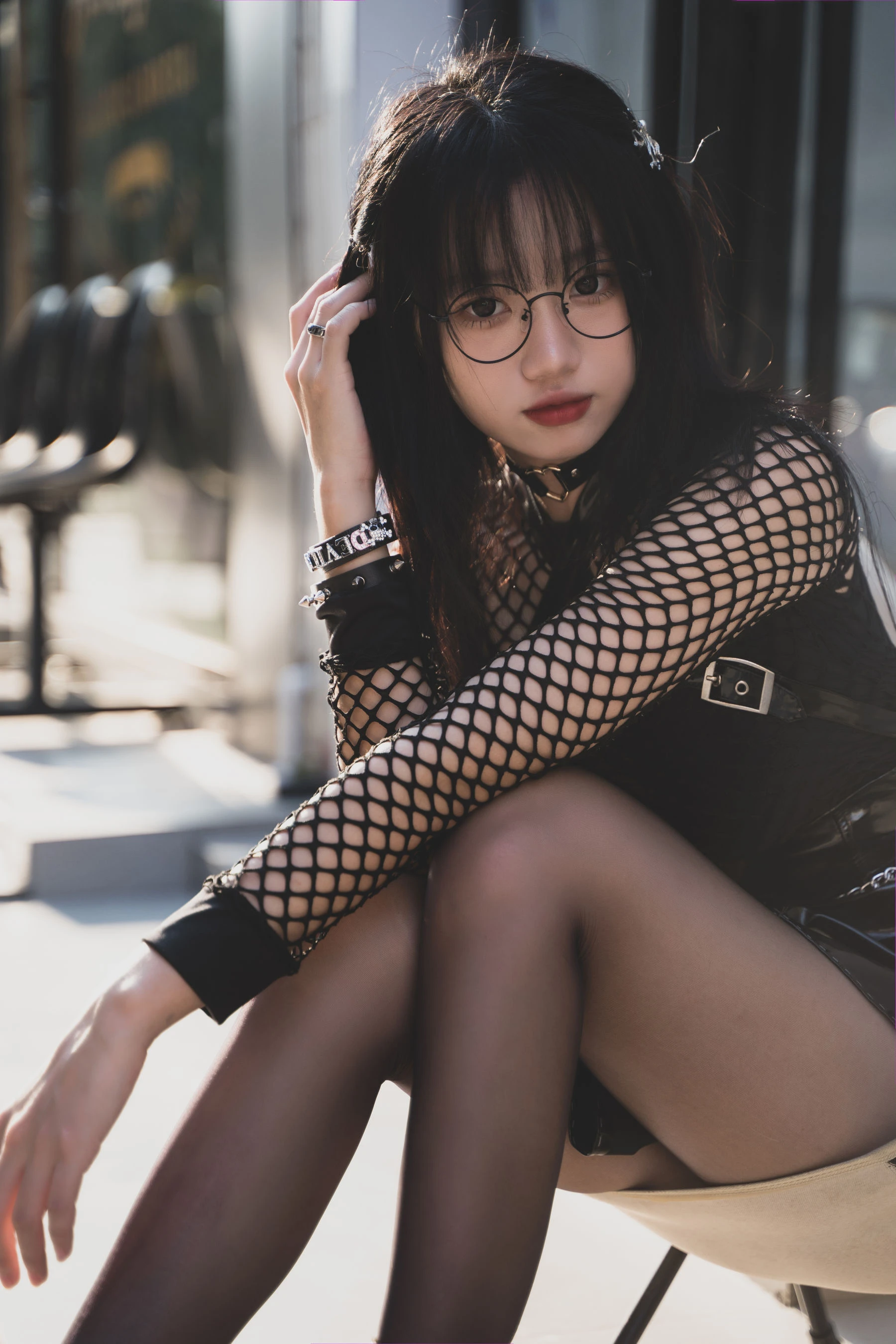 苗慄凌晨車模美照 – 火辣魅力戶外實錄獨家 - 5