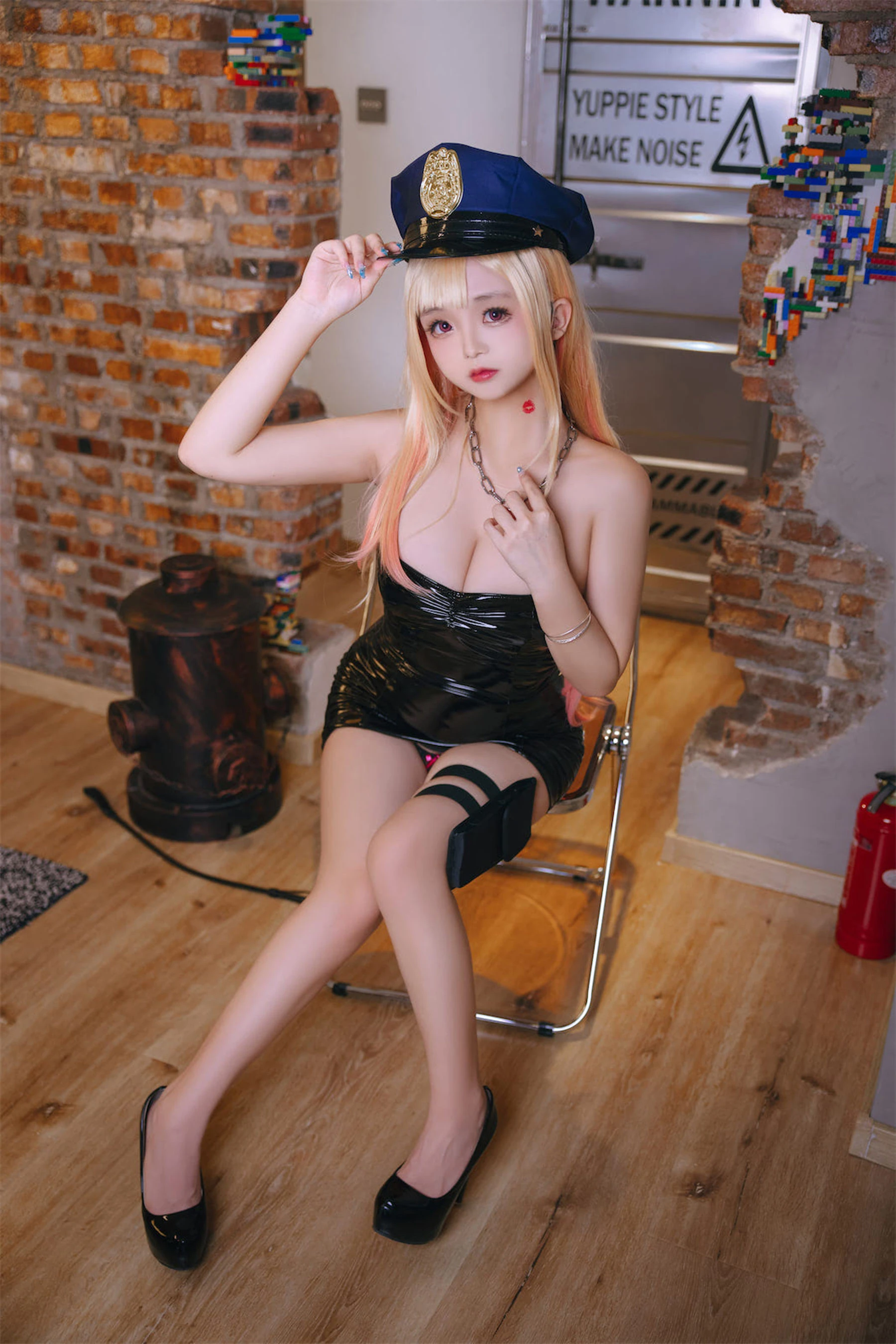 車模性感戶外寫真 – 夏日優雅風格展現典藏 - 66