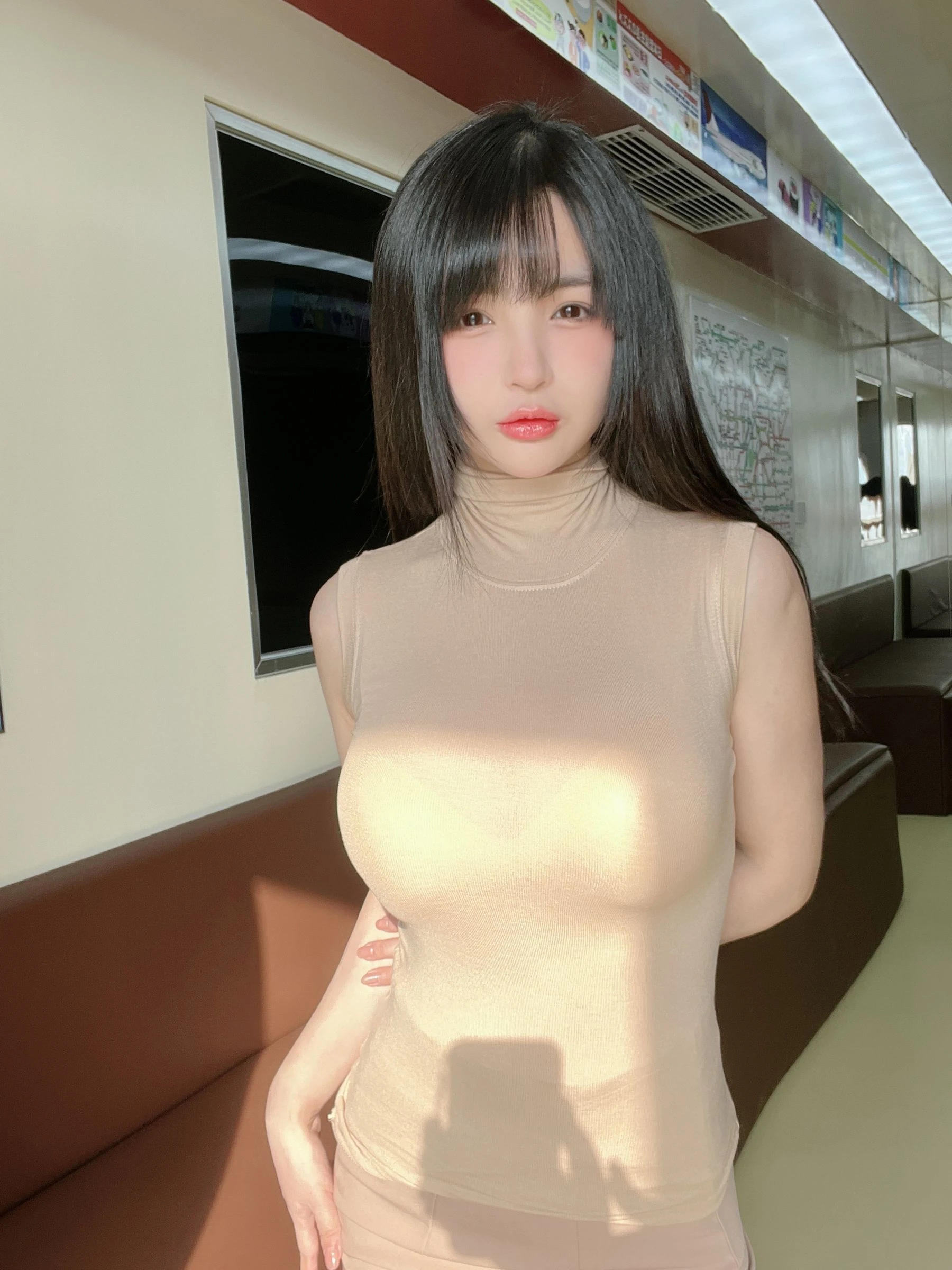 夏季限定主播高貴寫真集 – 山景優雅瞬間捕捉獨家 - 45