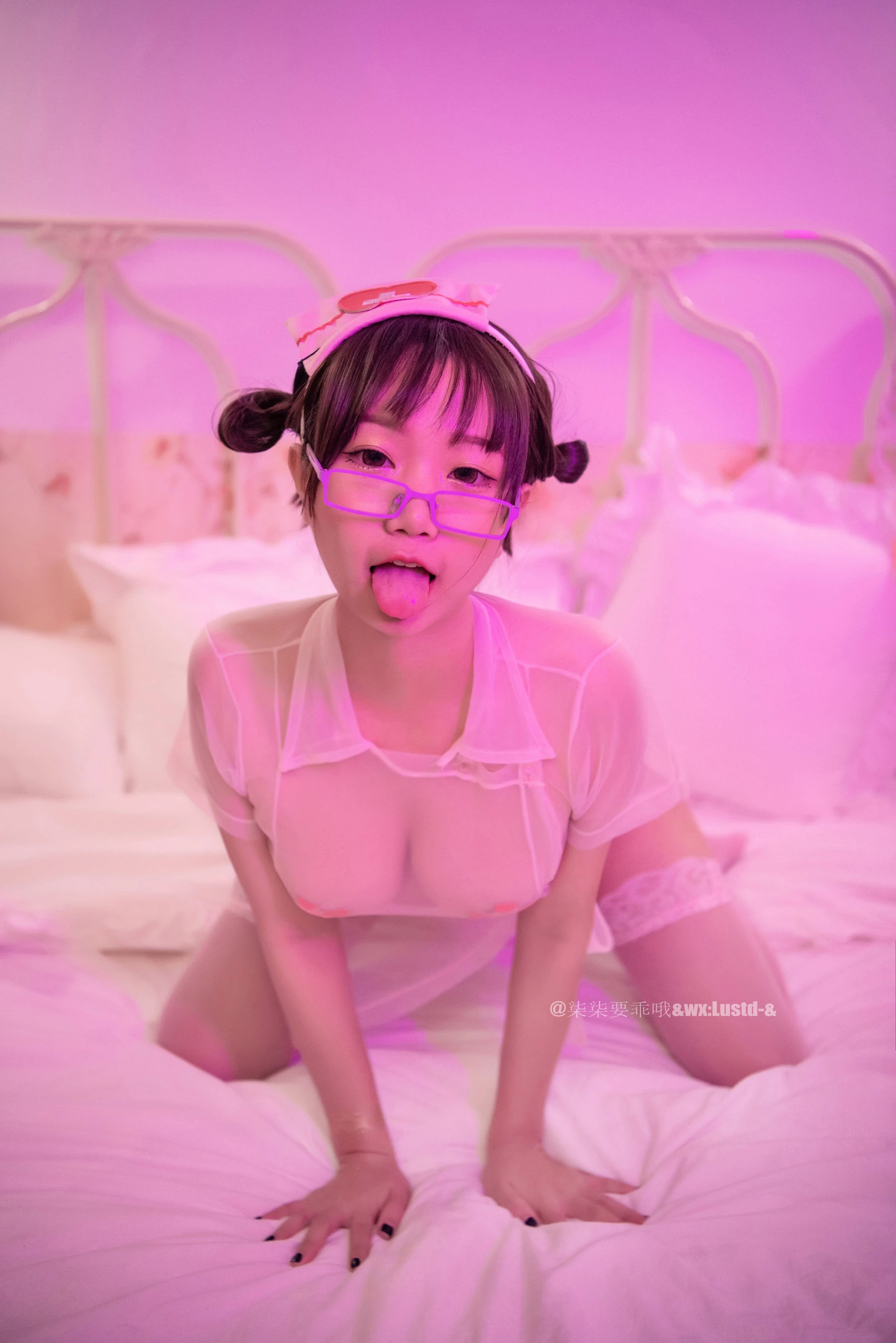 主播性感自然光寫真 – 夏日自信風格展現典藏 - 8