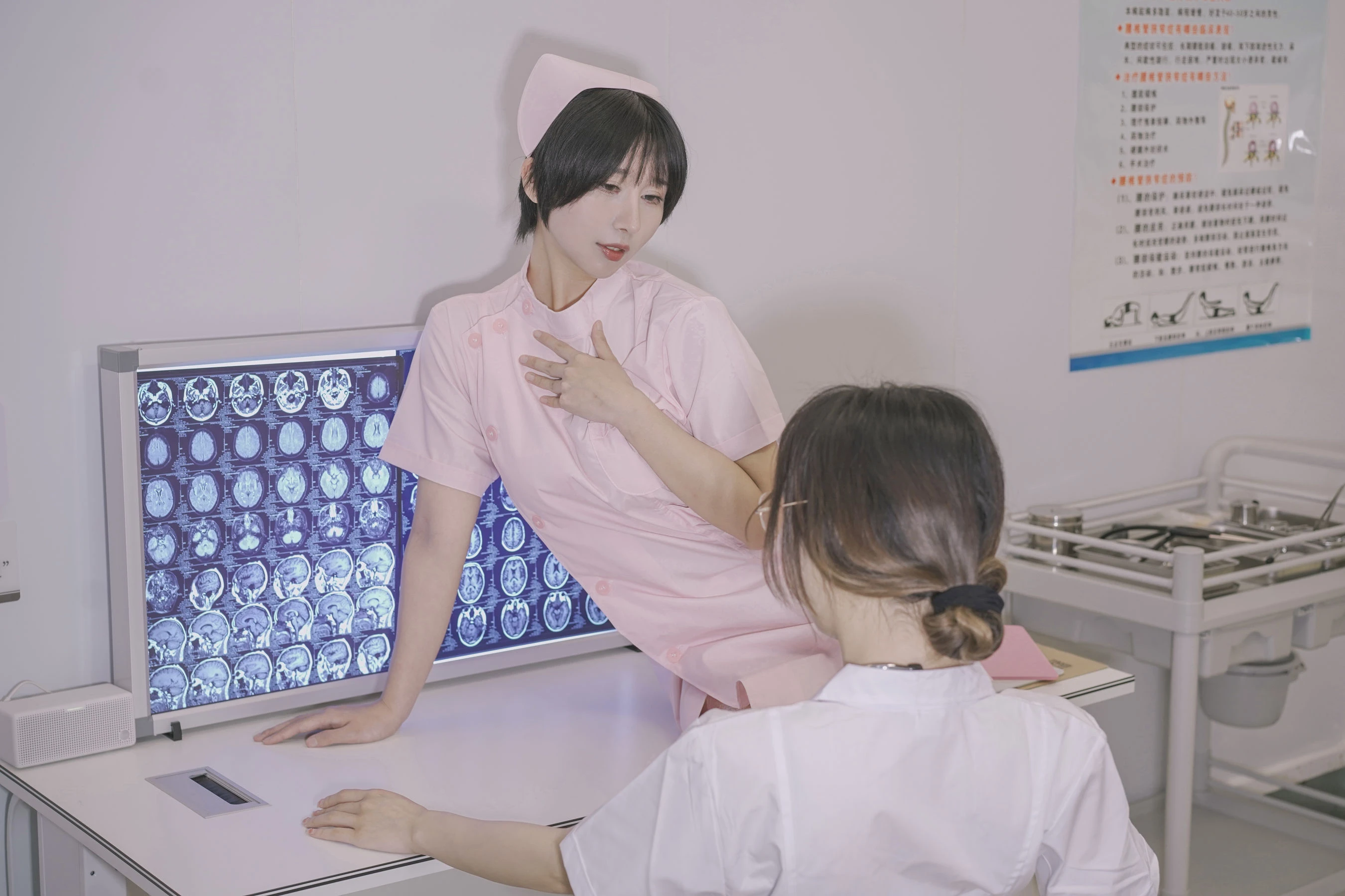 浪漫時刻主播私房寫真 – 夏日知性風採再現限量 - 9