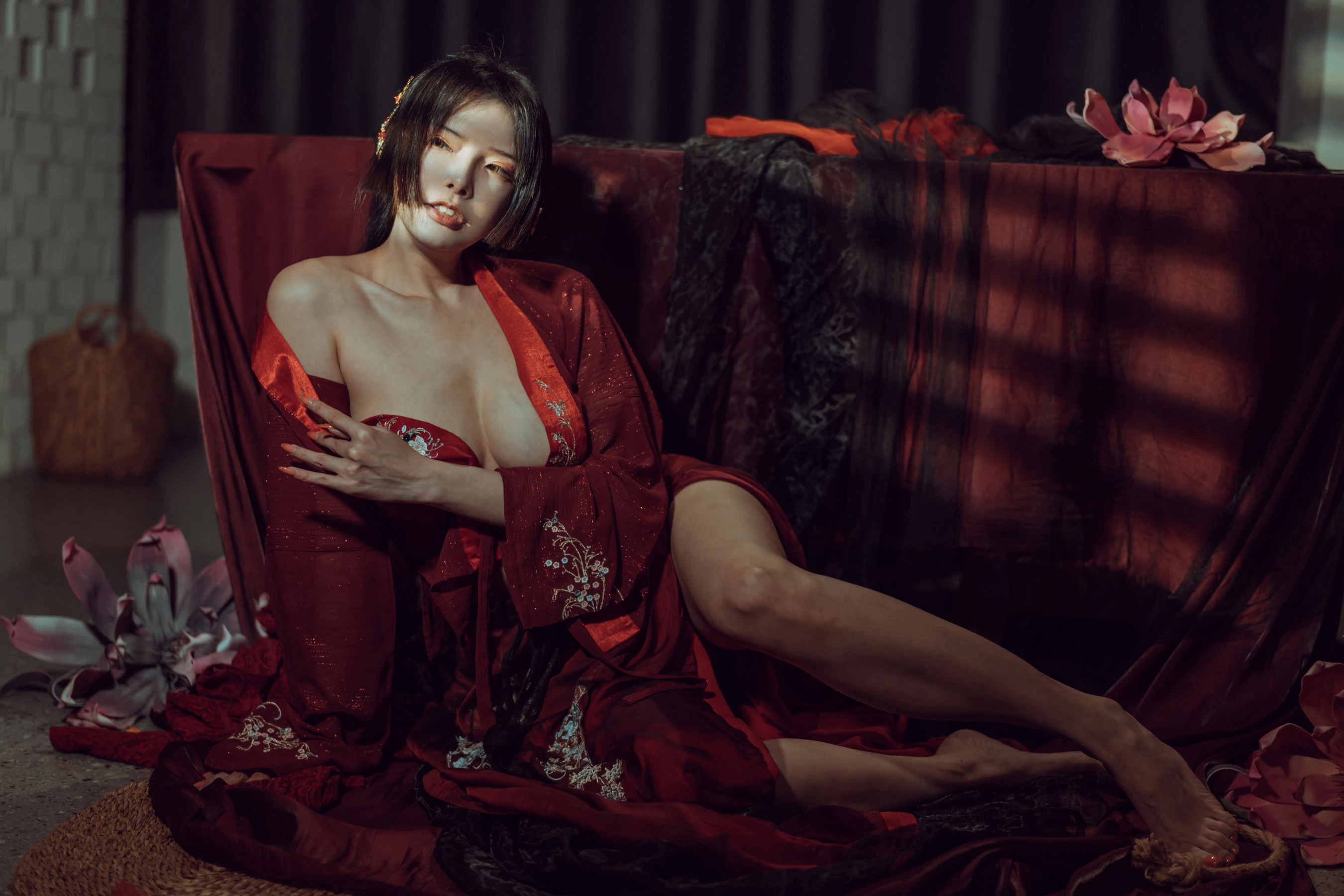 苗慄凌晨主播美照 – 優雅魅力寫真館實錄精選 - 11
