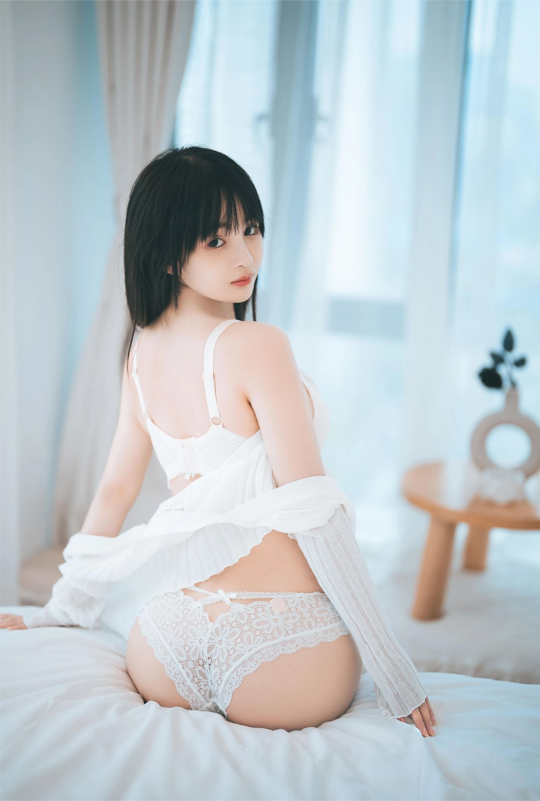 清晨雲林護士寫真精選 – 優雅街拍活力完美融合典藏 - 22