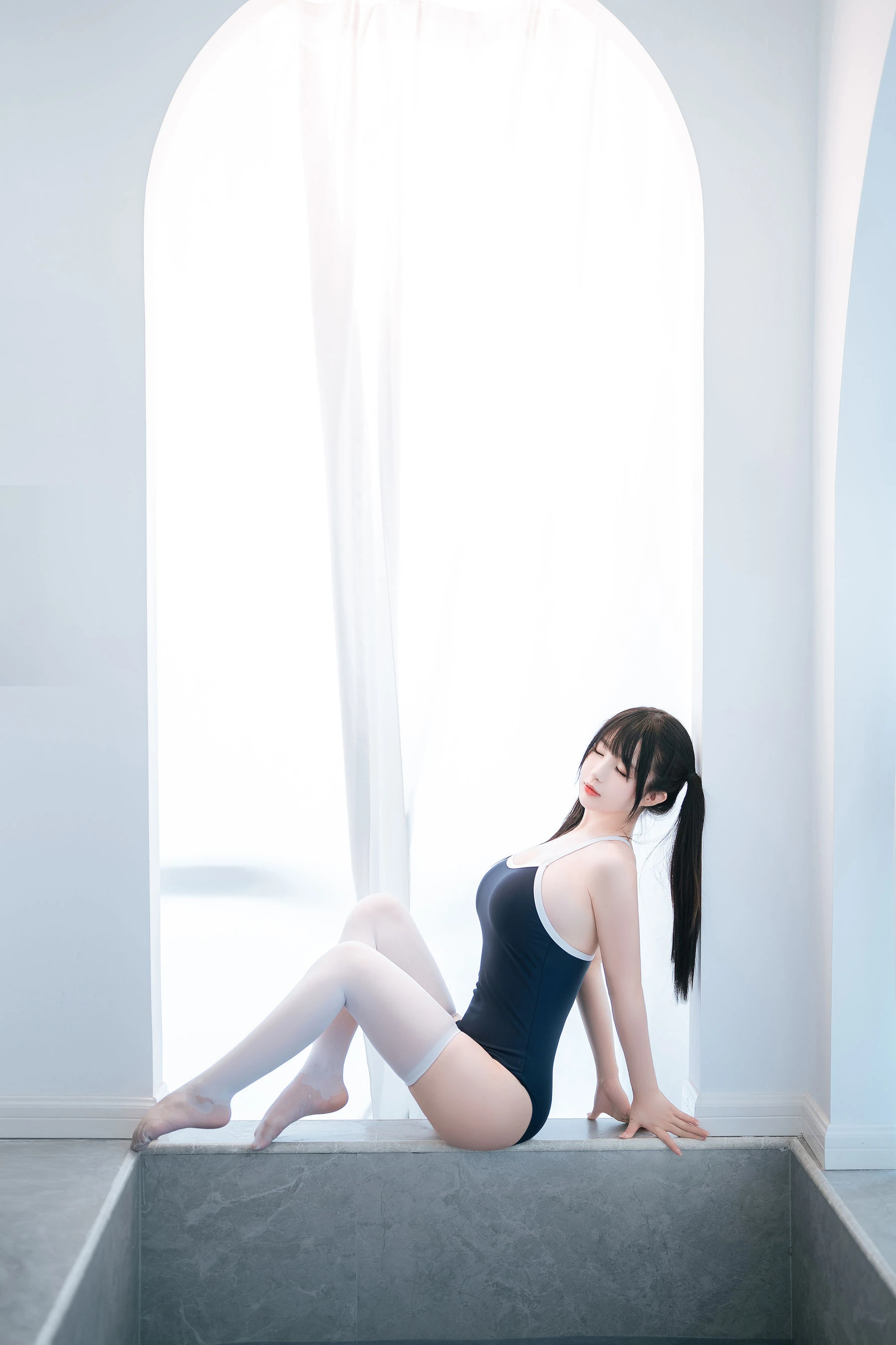 主播知性戶外寫真 – 夏季活力風格展現典藏 - 12
