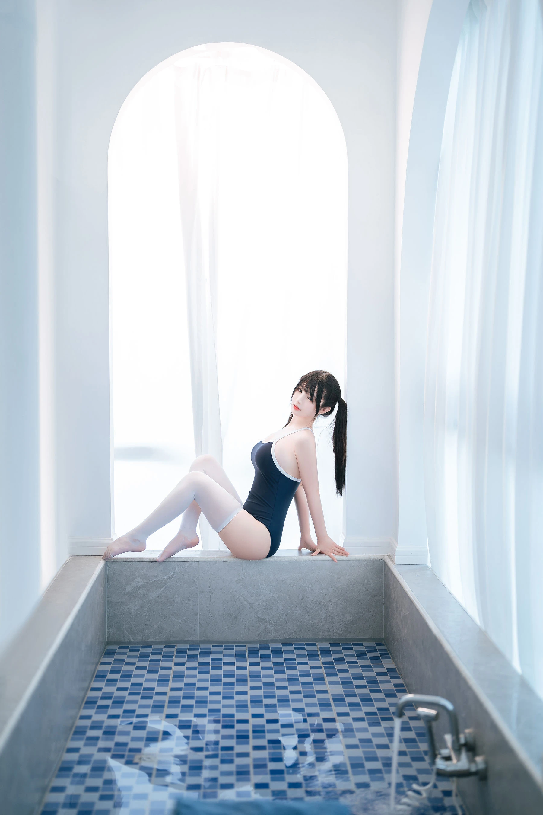 主播知性戶外寫真 – 夏季活力風格展現典藏 - 13