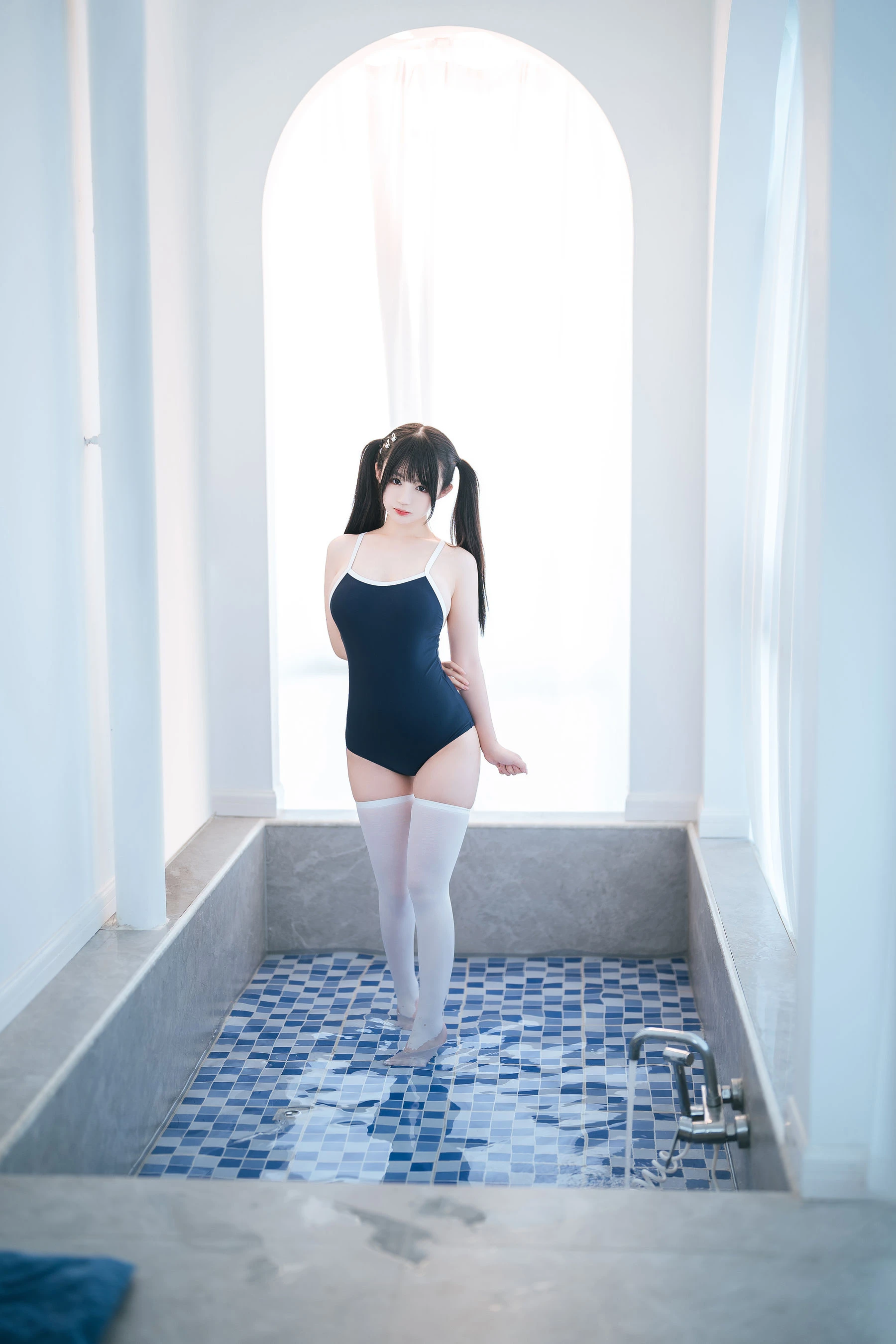 主播知性戶外寫真 – 夏季活力風格展現典藏 - 2