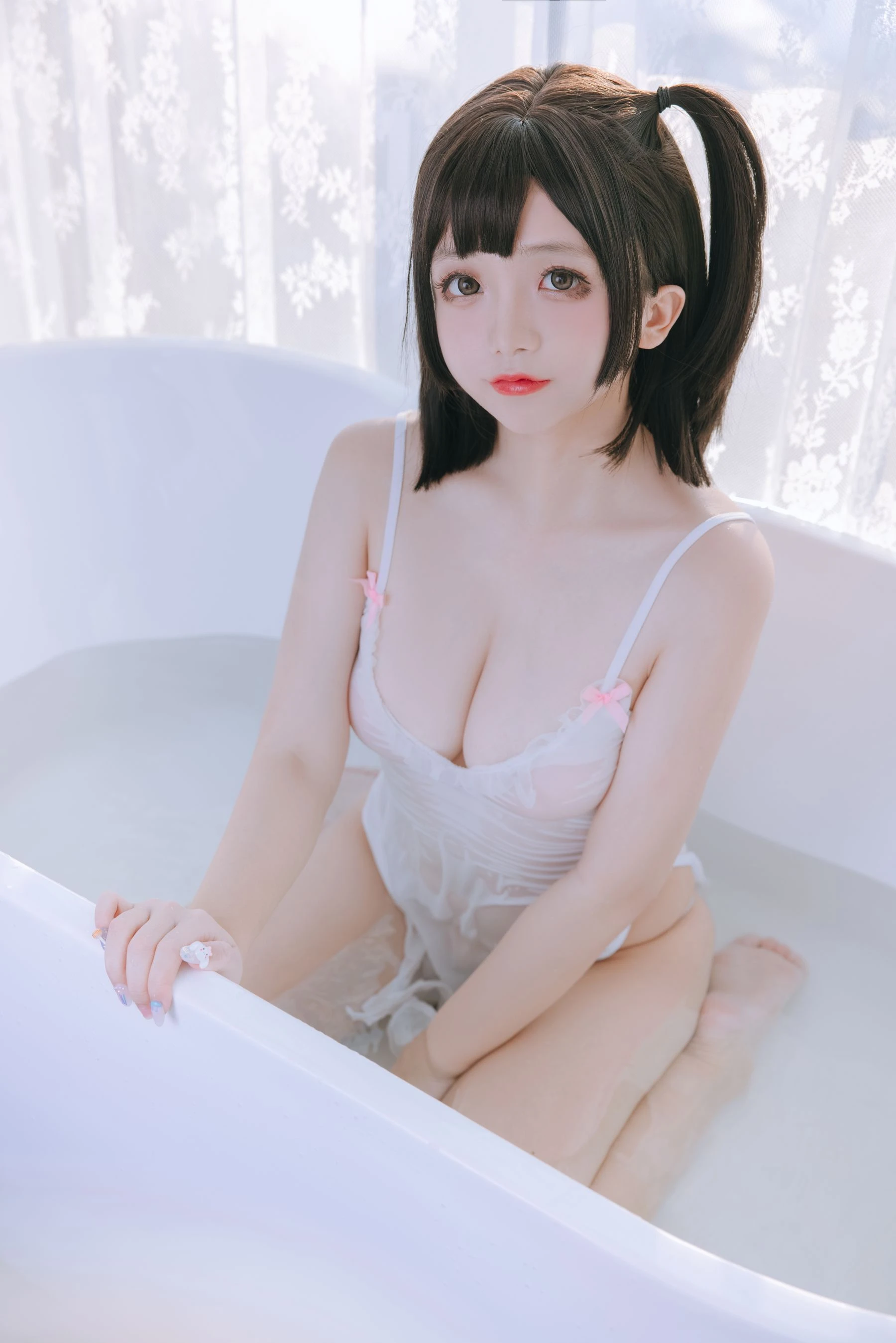 奔放時刻車模海邊寫真 – 春季性感風採再現珍藏 - 1