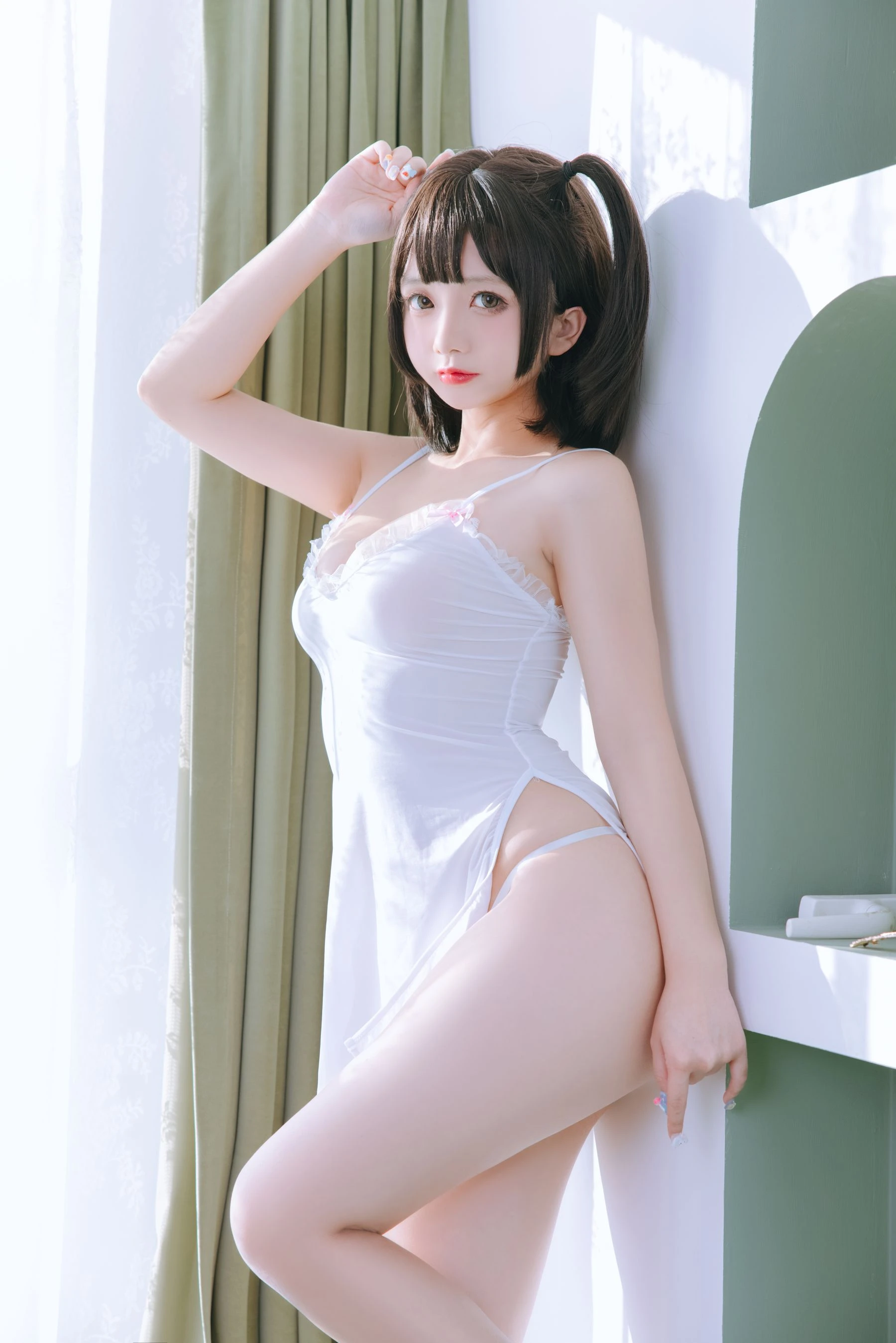 奔放時刻車模海邊寫真 – 春季性感風採再現珍藏 - 22