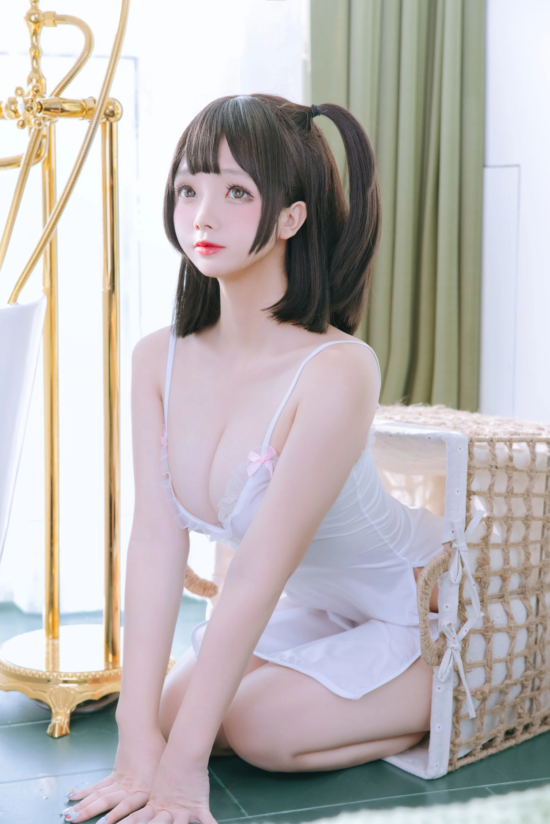 奔放時刻車模海邊寫真 – 春季性感風採再現珍藏 - 24