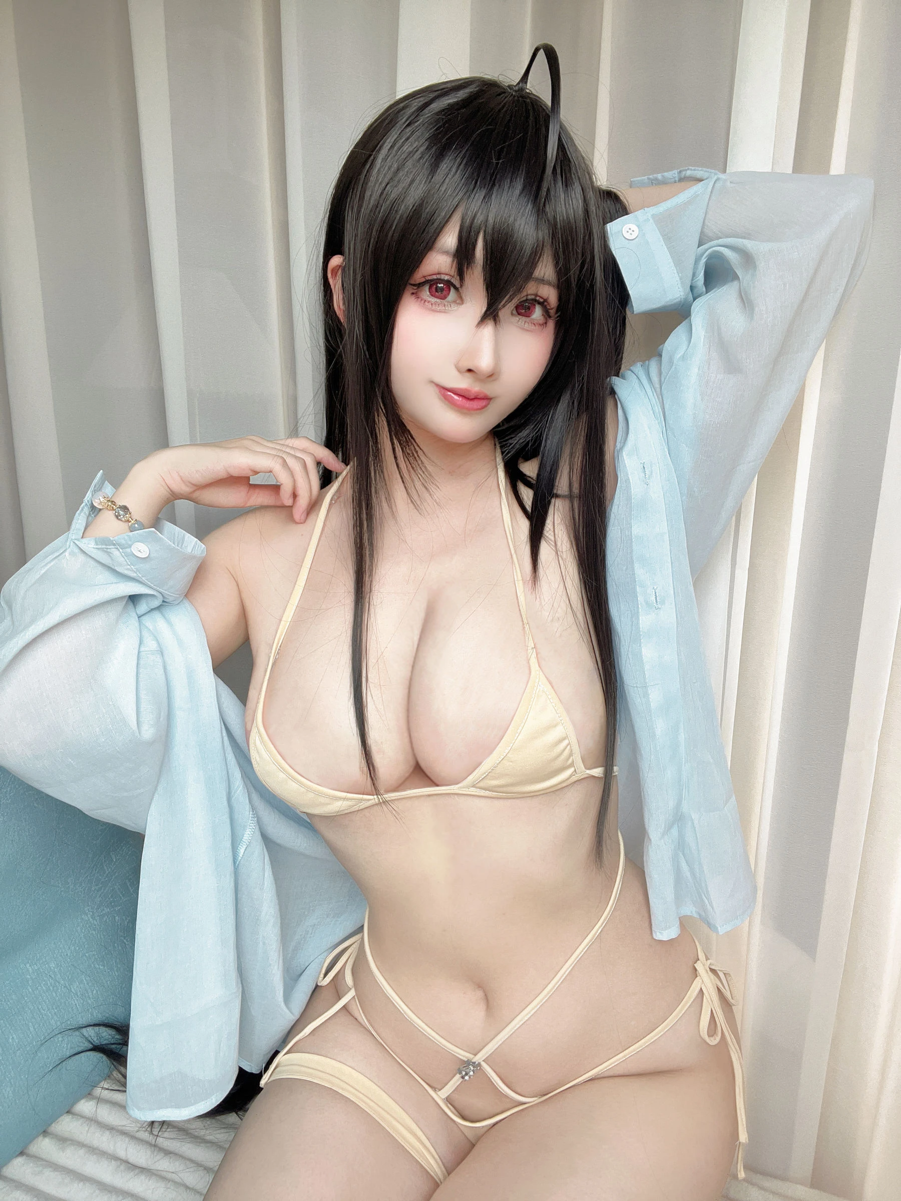 新北凌晨車模美照 – 時尚魅力自然光實錄典藏 - 1