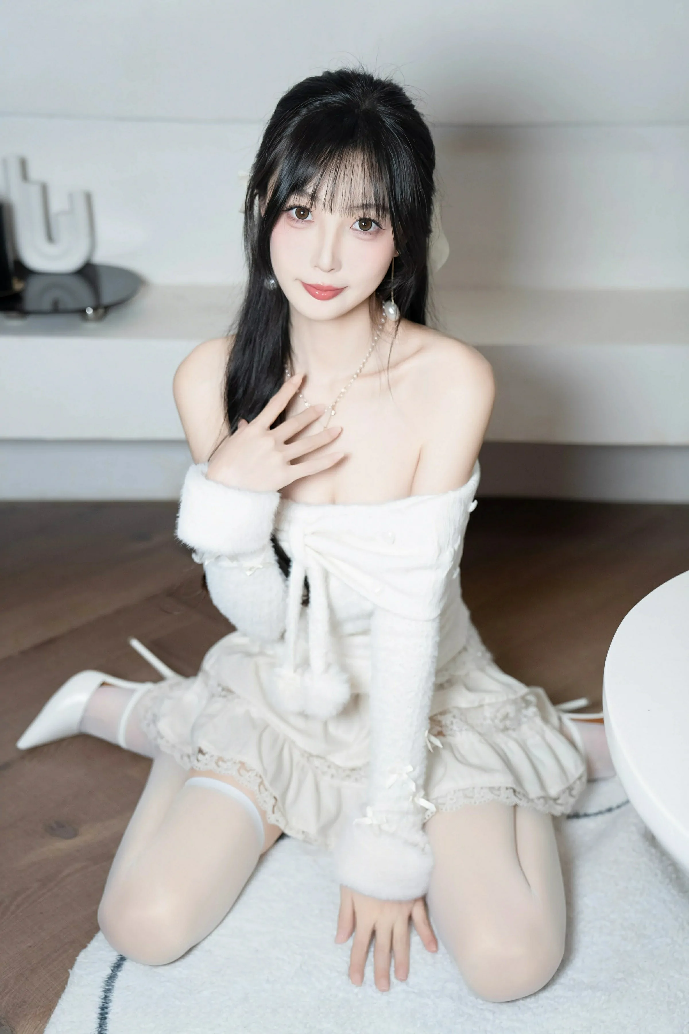 夜晚彰化校花寫真精選 – 優雅攝影棚活力完美融合限量 - 25