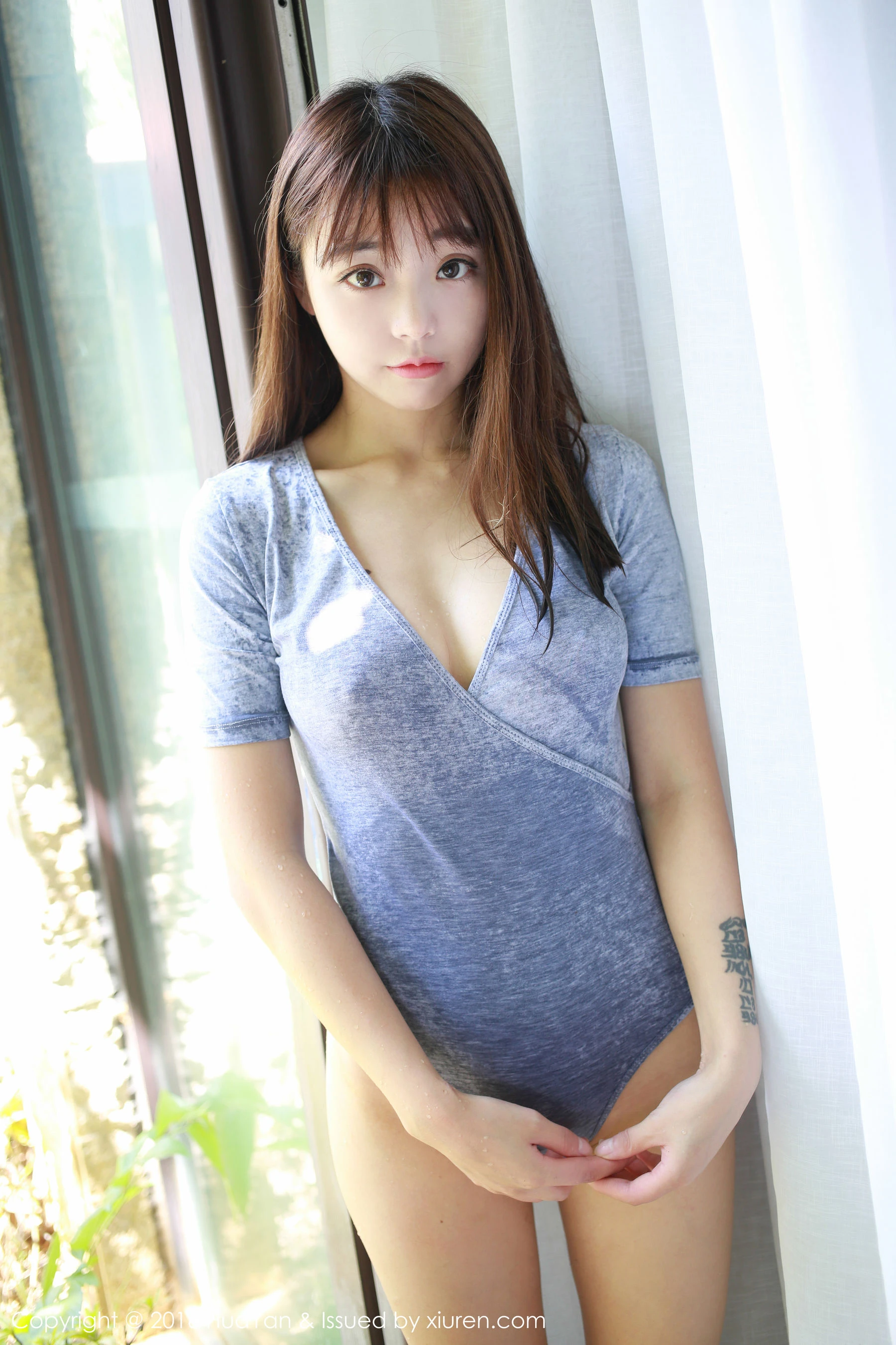 網紅魅惑海邊寫真 – 春季優雅風格展現珍藏 - 47