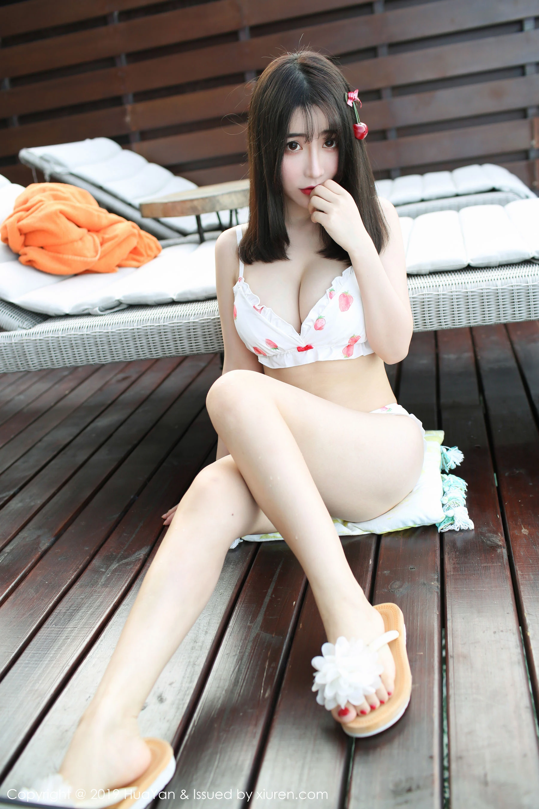 苗慄夜晚嫩模美照 – 高貴魅力室內實錄限量 - 51