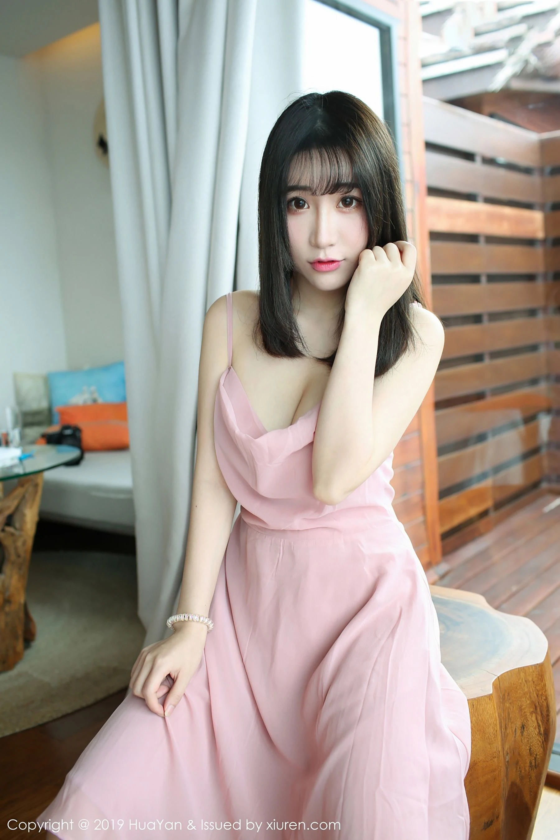 台北黃昏校花美照 – 時尚魅力海邊實錄獨家 - 1