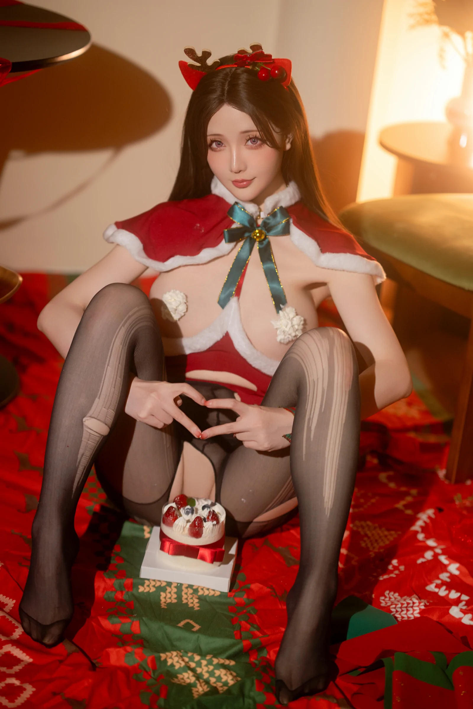 台中正午主播美照 – 活潑魅力寫真館實錄典藏 - 1