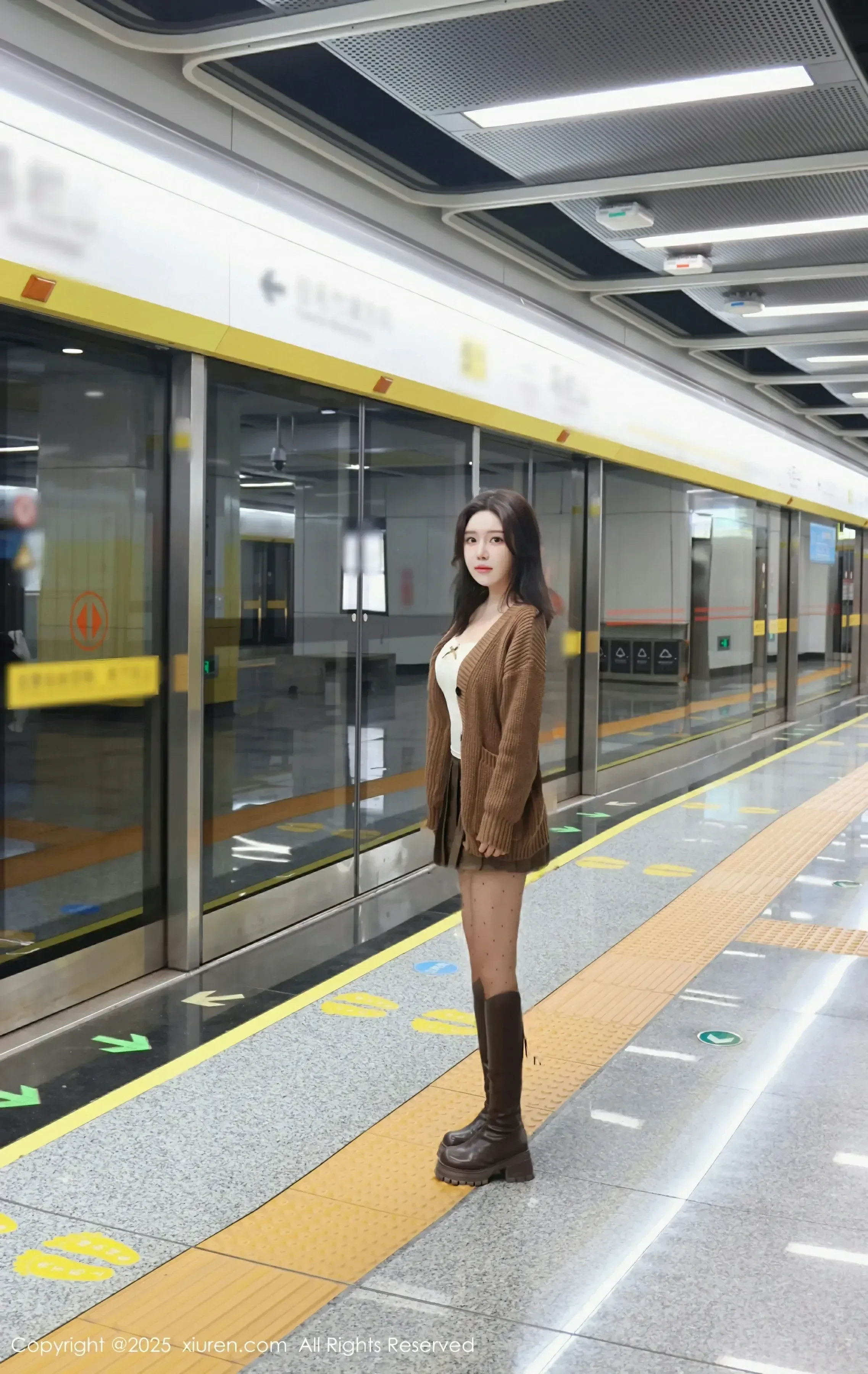 深夜台北空姐寫真精選 – 知性夜景奔放完美融合典藏 - 35