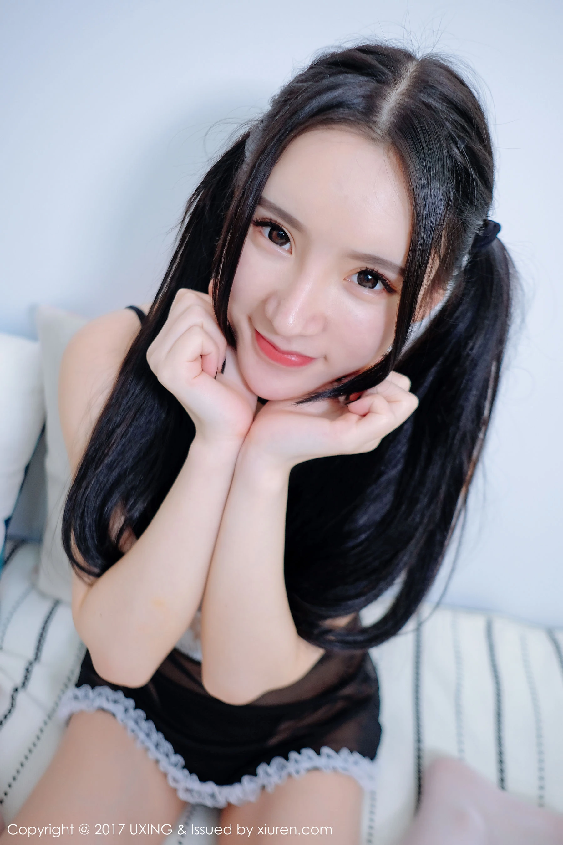 自信時刻模特室內寫真 – 秋楓魅惑風採再現獨家 - 1