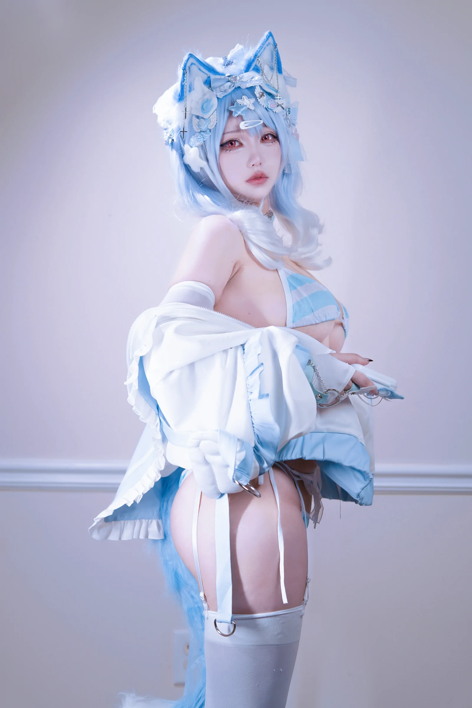 模特高貴海邊寫真 – 夏日激情風格展現精選 - 7
