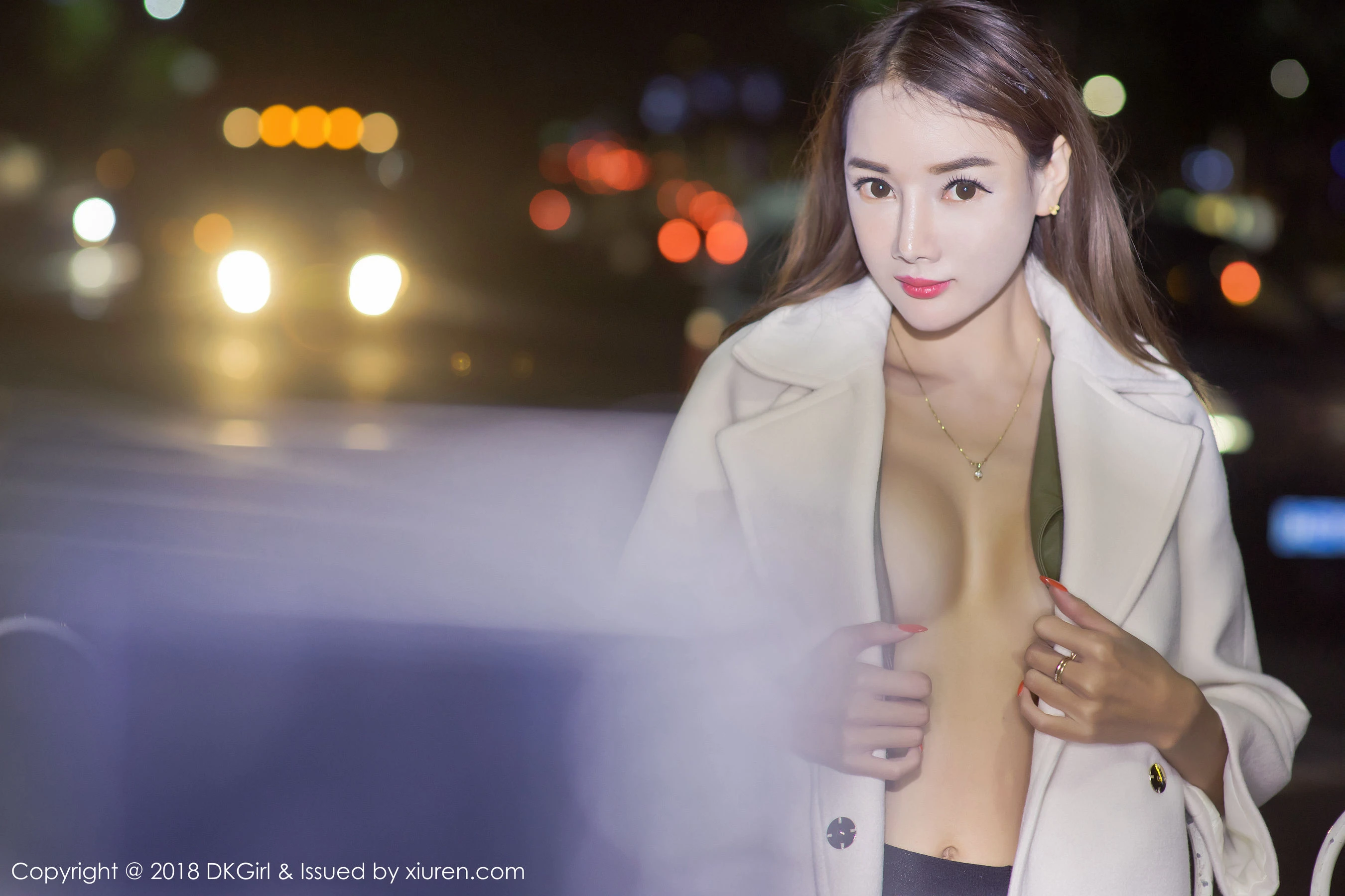高雄黃昏車模美照 – 活潑魅力攝影棚實錄典藏 - 17