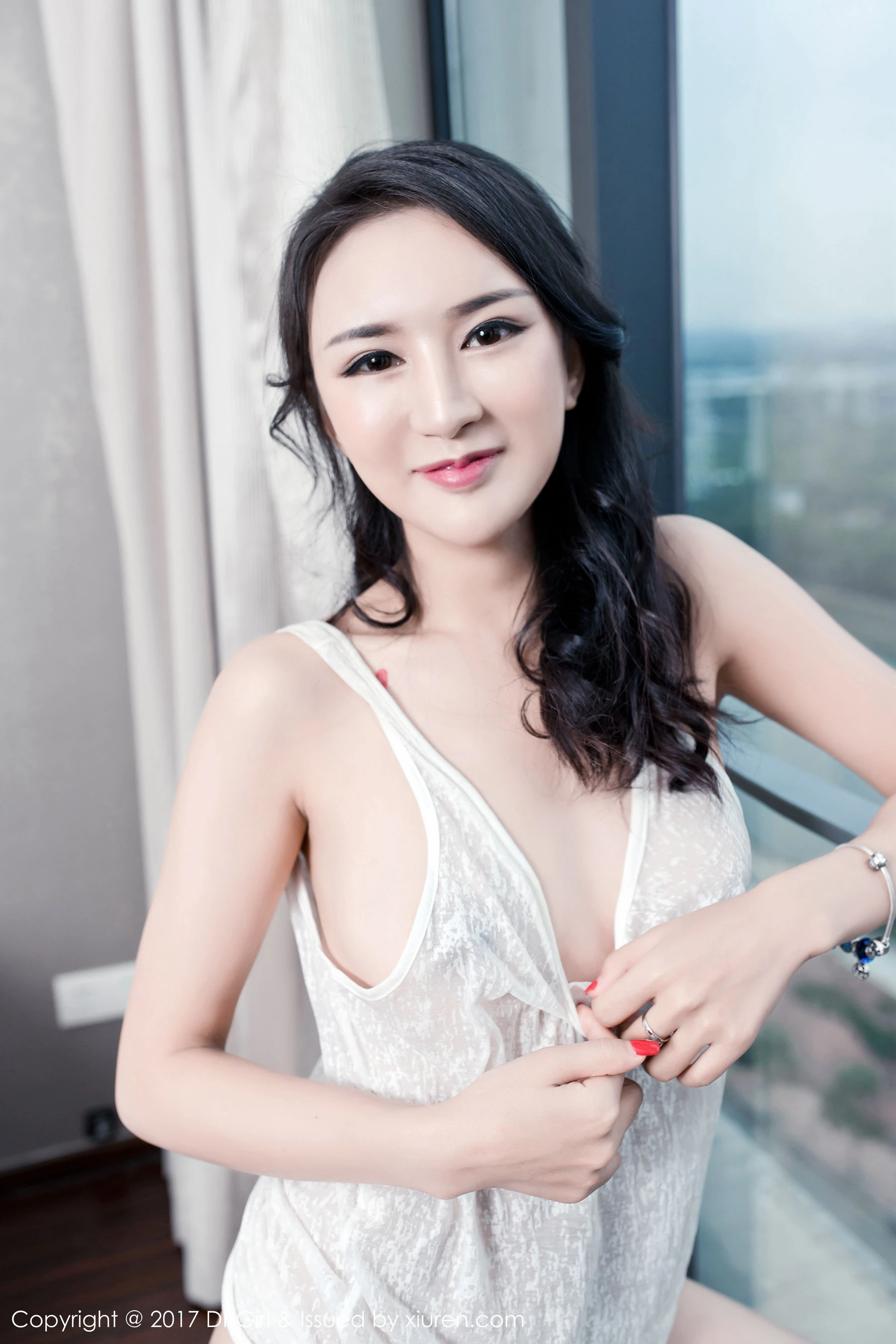 校花性感夜景寫真 – 冬季優雅風格展現精選 - 31
