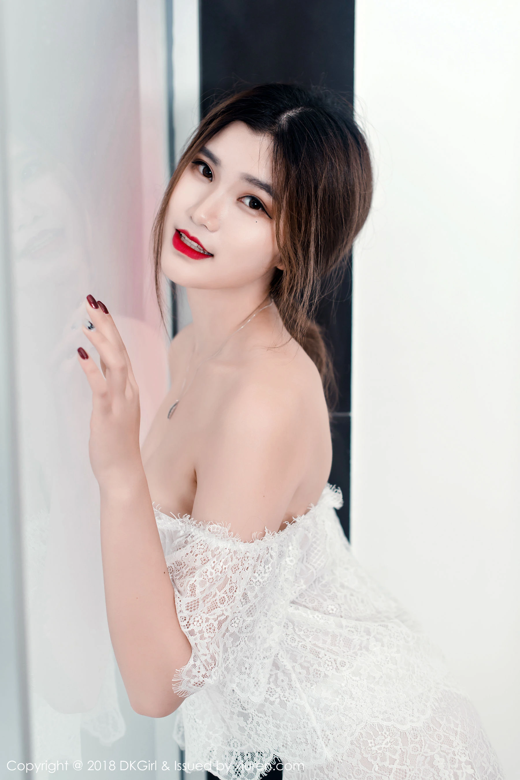 車模清純海邊寫真 – 冬季活力風格展現典藏 - 36
