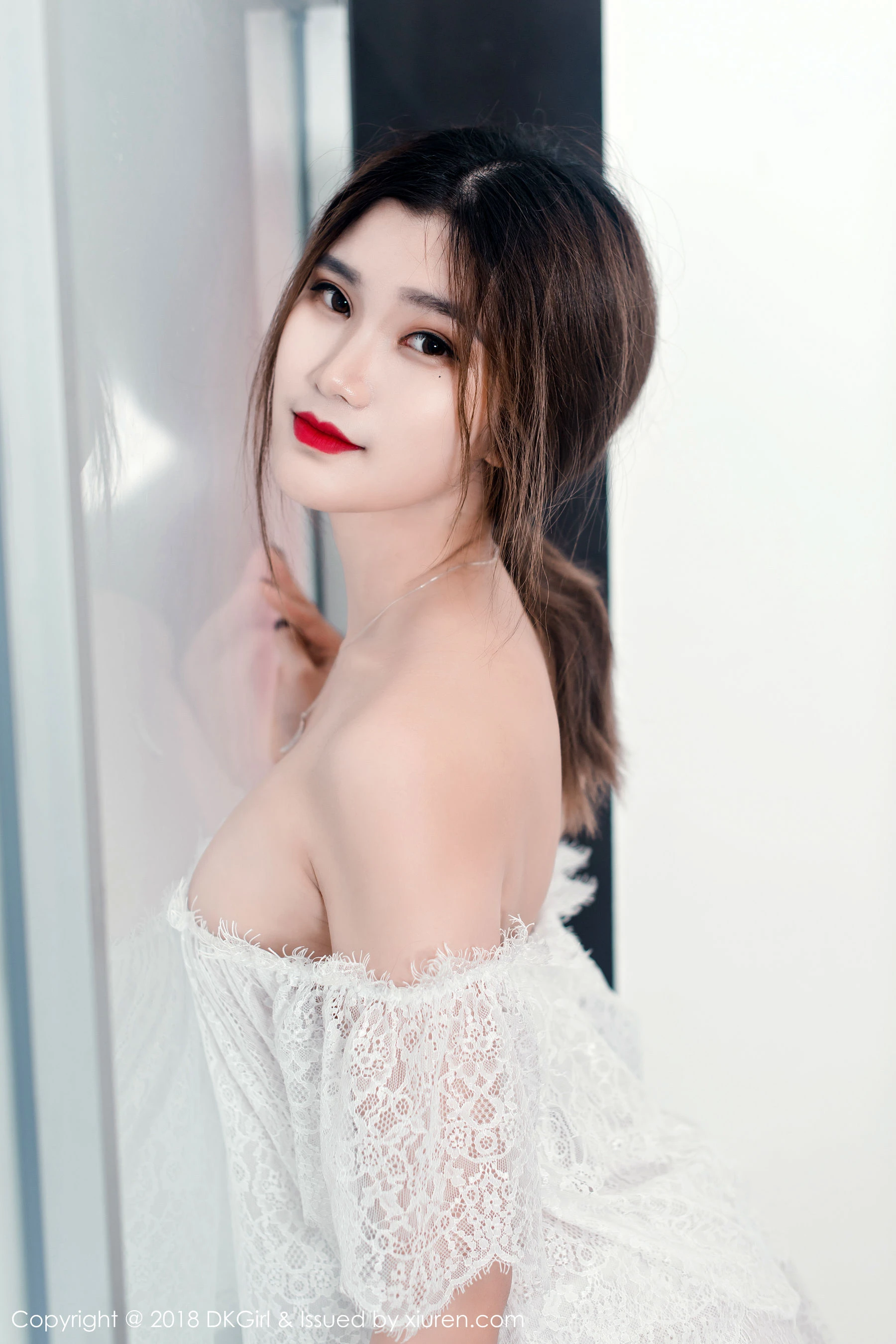車模清純海邊寫真 – 冬季活力風格展現典藏 - 45