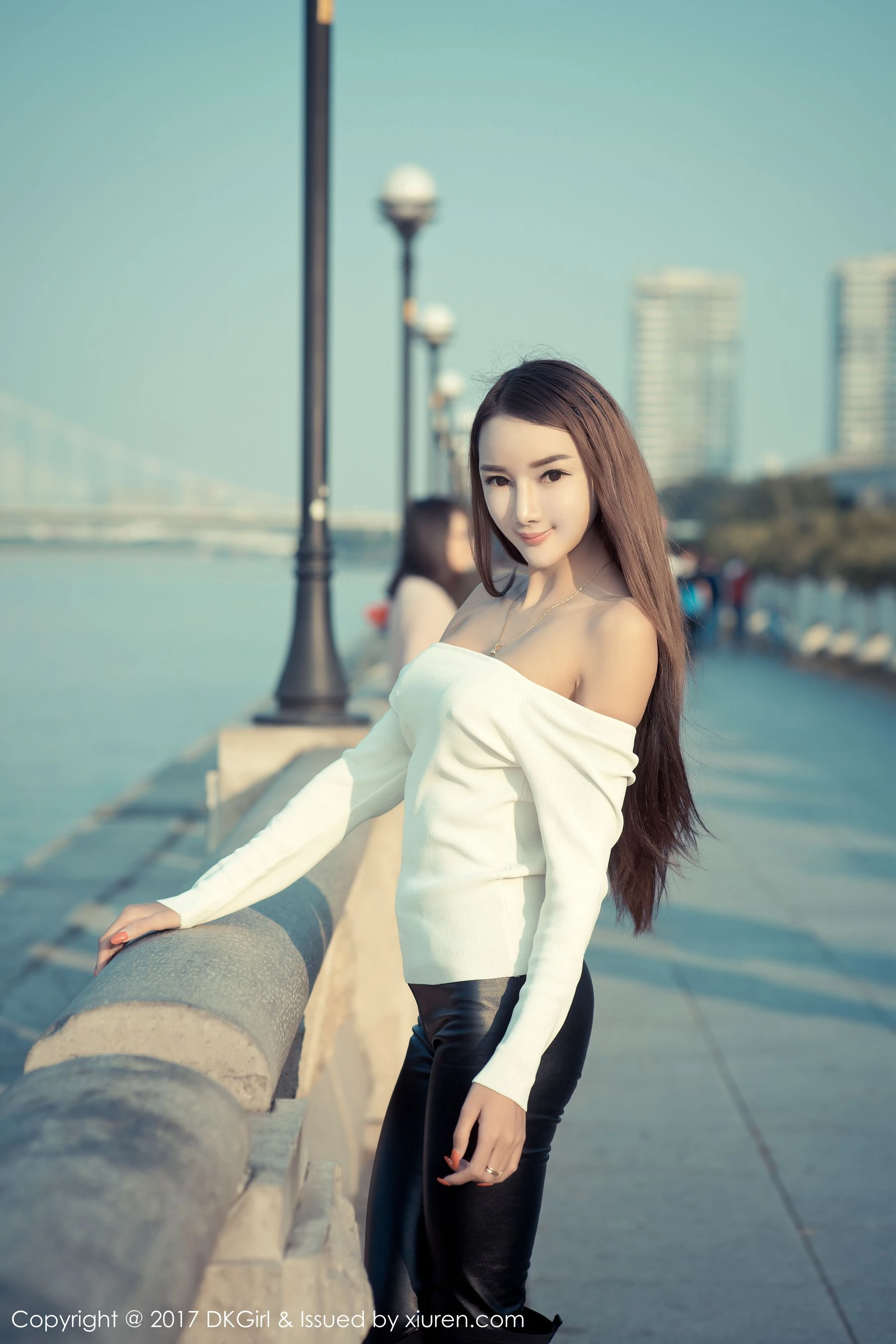 深夜彰化DJ寫真精選 – 時尚夜景溫柔完美融合限量 - 24