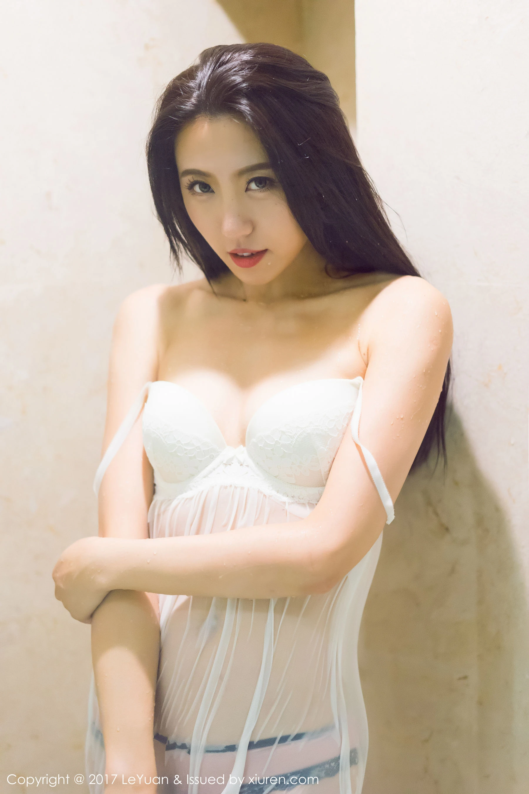 深夜新竹嫩模寫真精選 – 魅惑室內靜謐完美融合精選 - 21