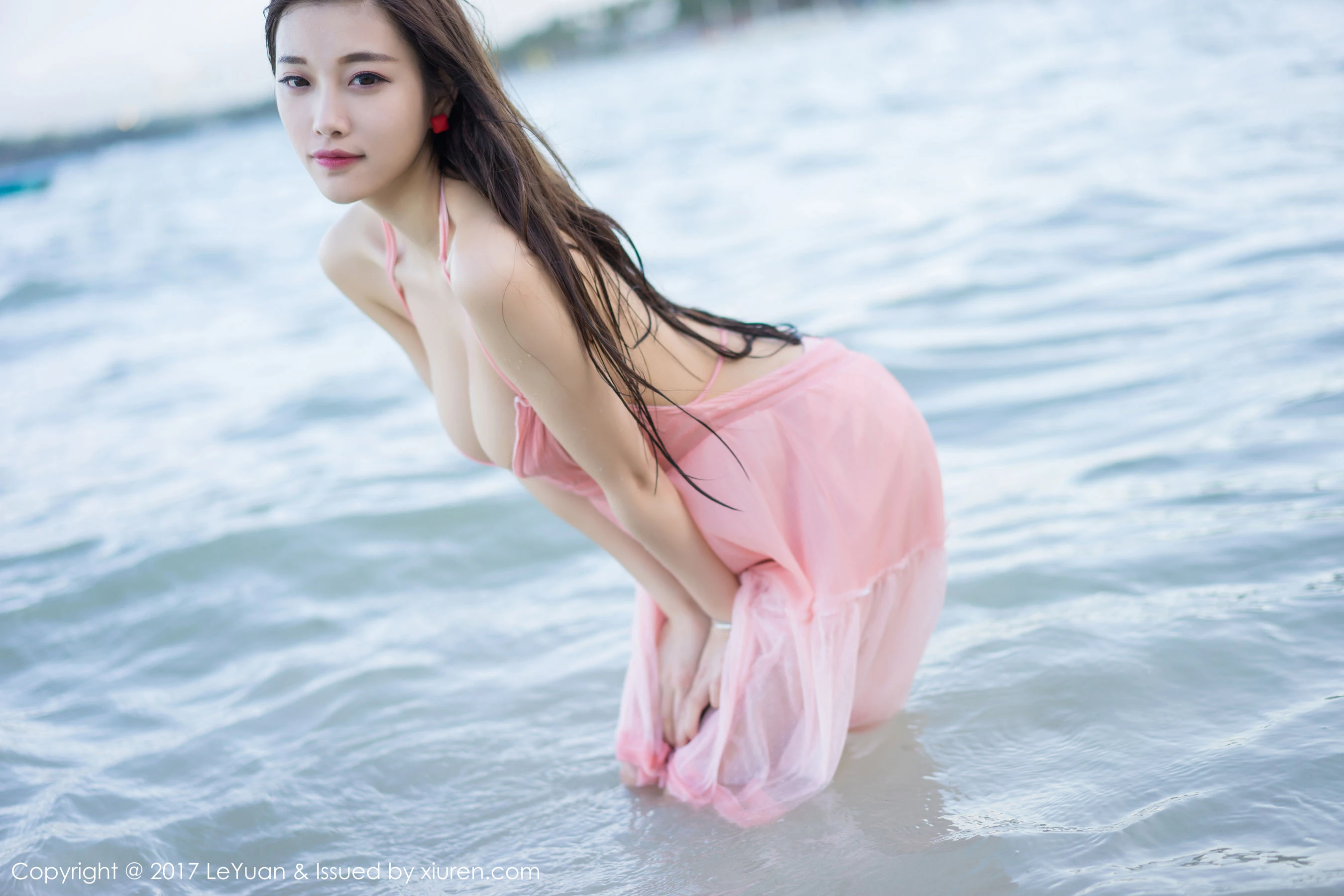 車模魅惑街拍寫真 – 雨季浪漫風格展現珍藏 - 20