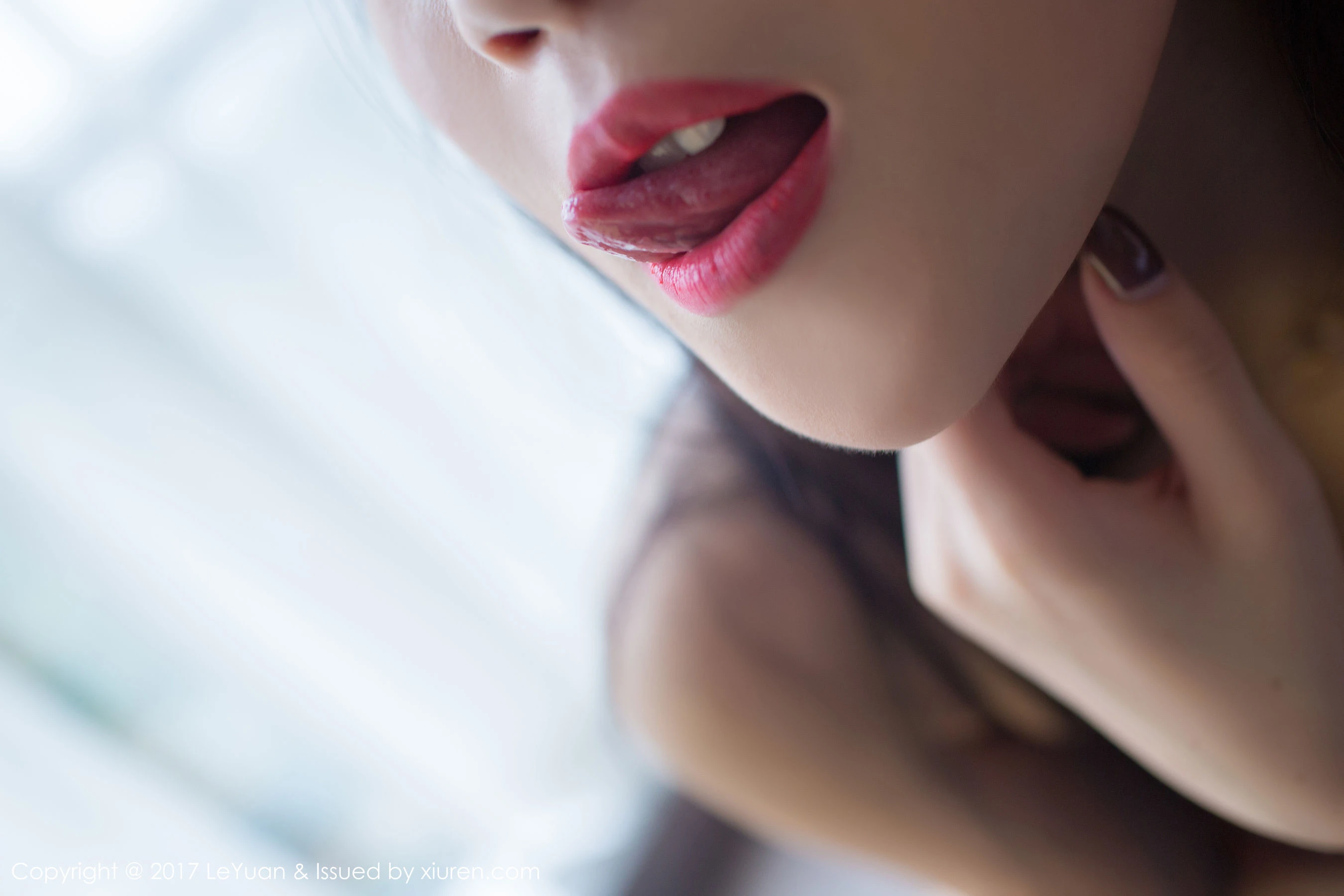 車模甜美山景寫真 – 夏日優雅風格展現精選 - 36